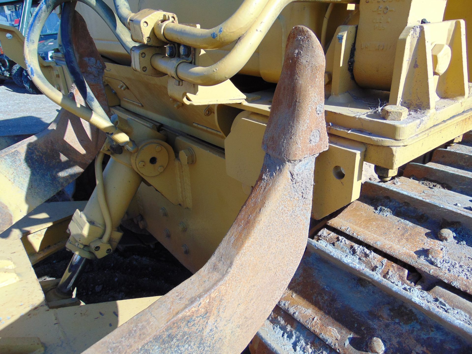 CAT D5B LGP Bulldozer ONLY 9,650 HOURS! - Image 13 of 24