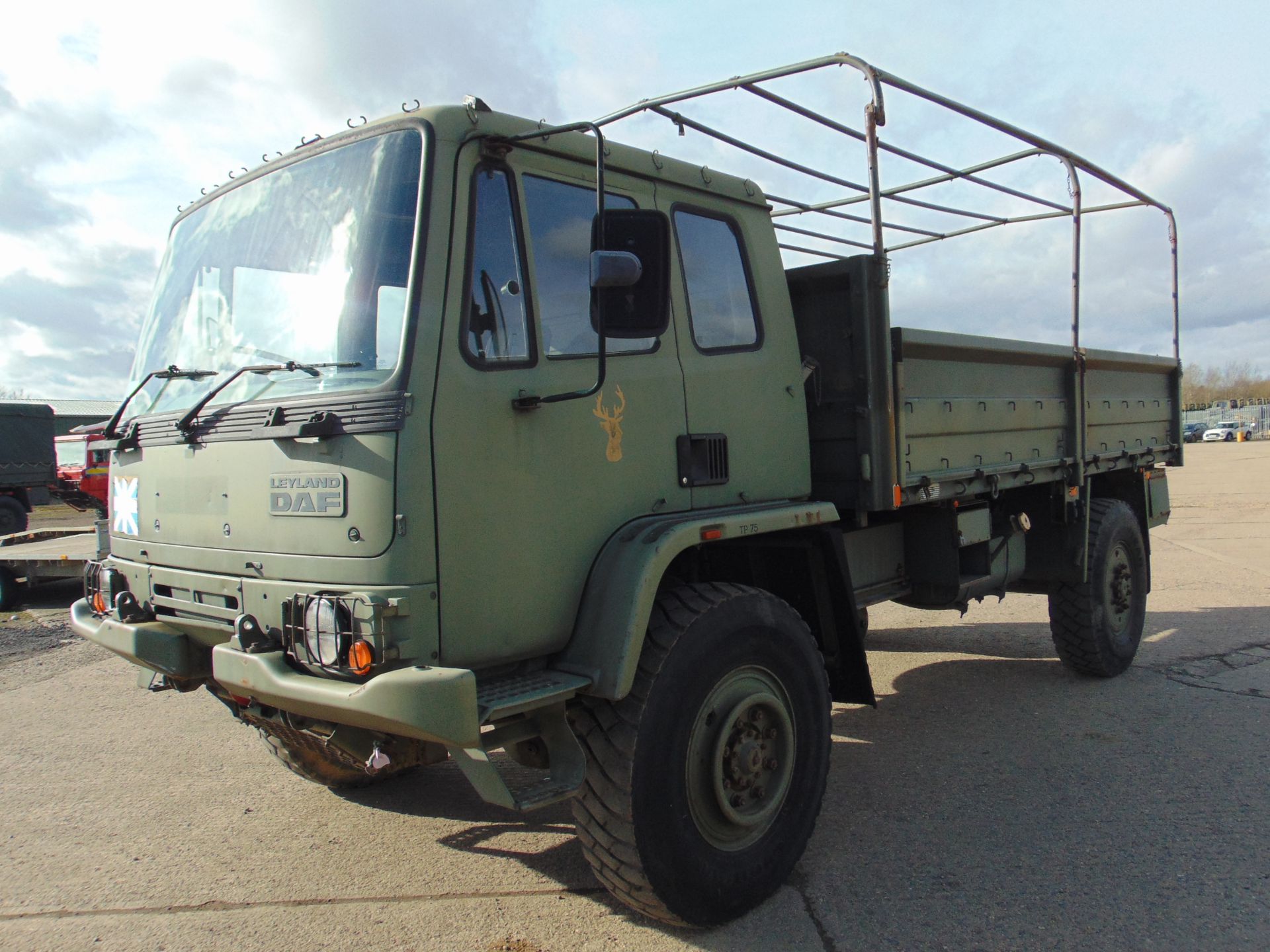 Leyland Daf 45/150 4 x 4 fitted with Hydraulic Winch ( operates Front and Rear ) - Image 3 of 24