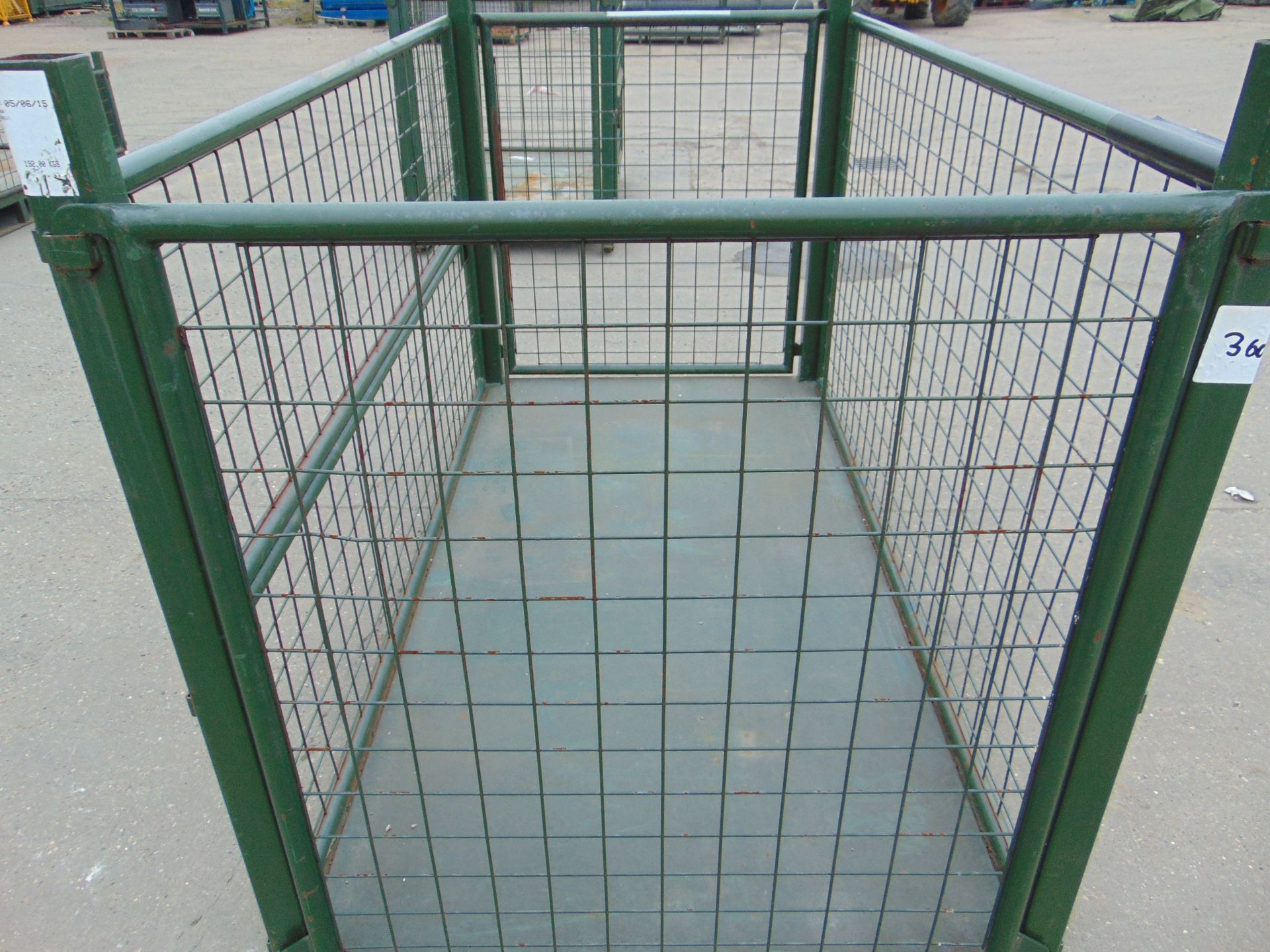 Heavy Duty Metal Stackable Stillage / Post Pallet - Image 3 of 4