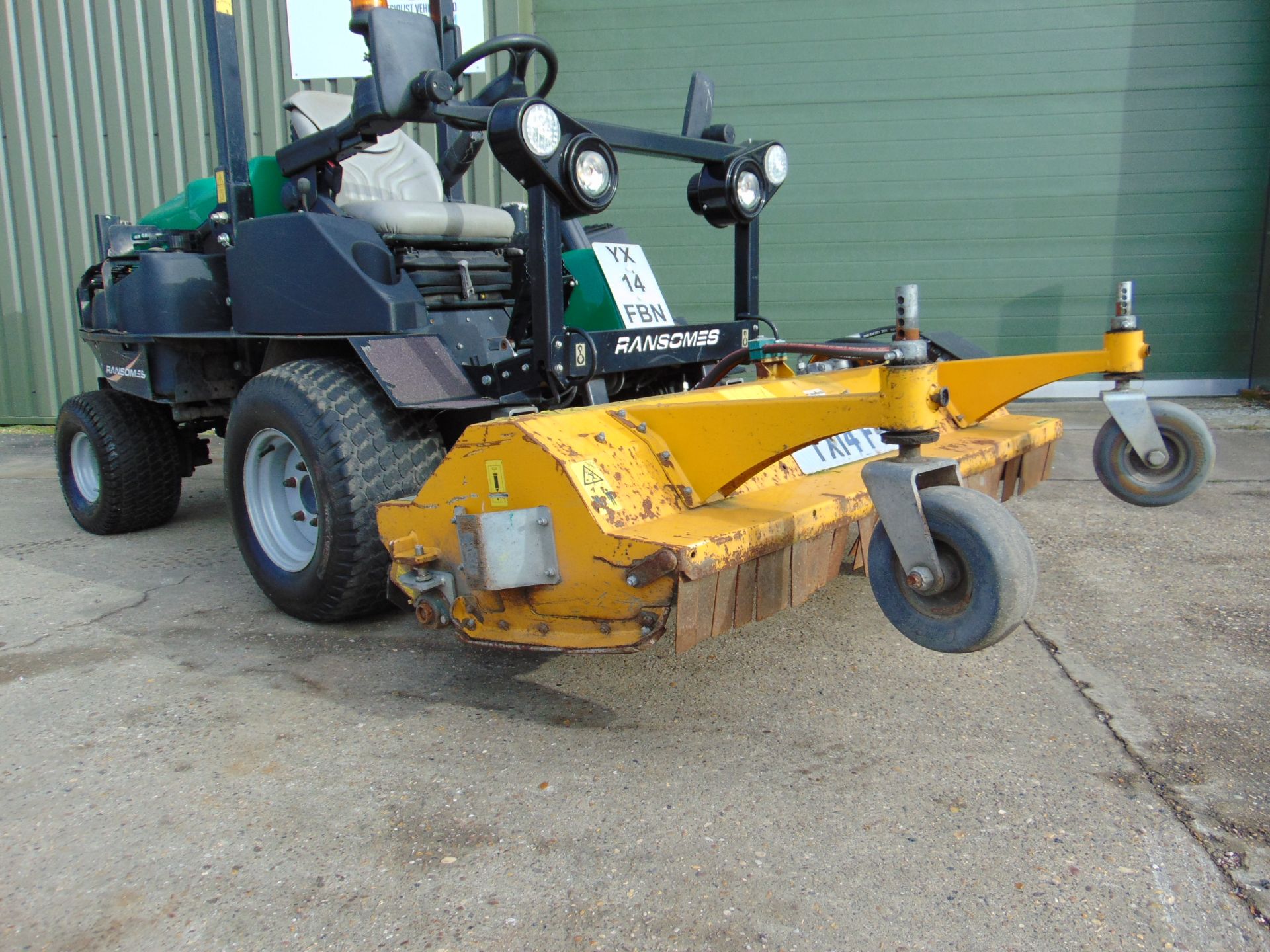 2014 Ransomes HR300 C/W Muthing Outfront Flail Mower ONLY 2,203 HOURS! - Bild 10 aus 26