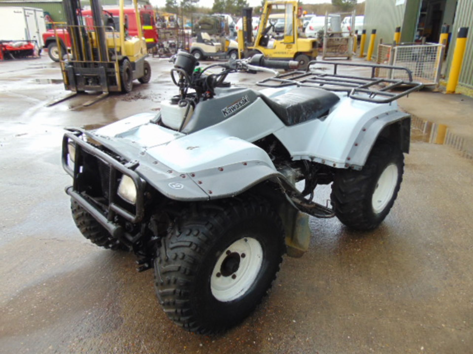 Kawasaki KLF 400 4WD Quad Bike ONLY 2,809 MILES! - Image 4 of 16