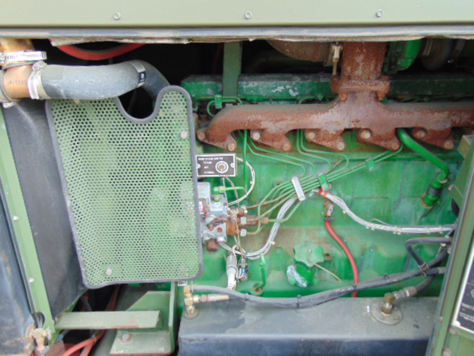 MEP-806B John Deere Diesel Powered 3 phase 75KVA 60KW-50/60HZ Generator ONLY 7 HOURS! - Image 8 of 18