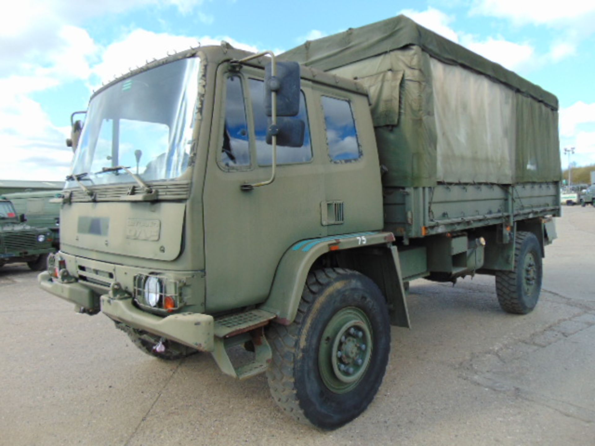 Left Hand Drive Leyland Daf 45/150 4 x 4 fitted with Hydraulic Winch ( operates Front and Rear ) - Image 3 of 24