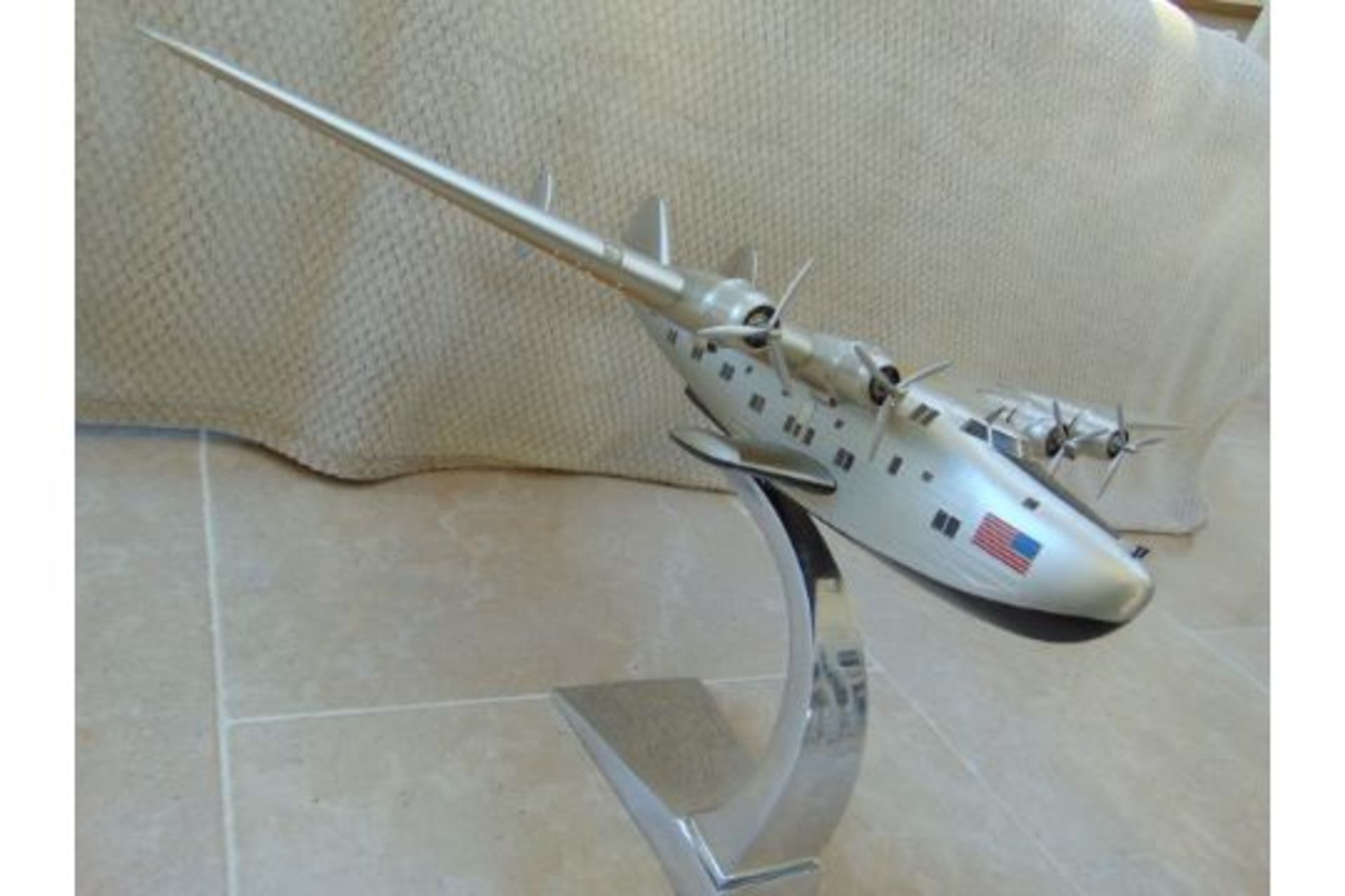 SUPERB SCALE MODEL OF THE BOEING 314 DIXIE CLIPPER - Image 2 of 24