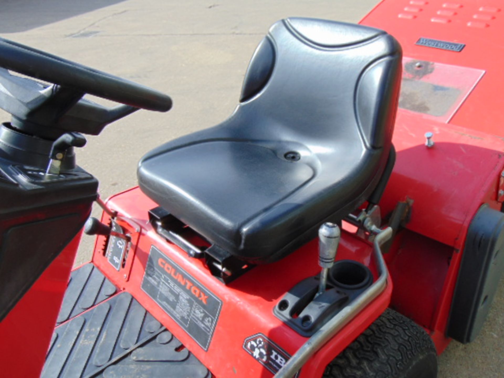 Countax Ride On Mower c/w grass collector ONLY 193 HOURS! - Image 12 of 20