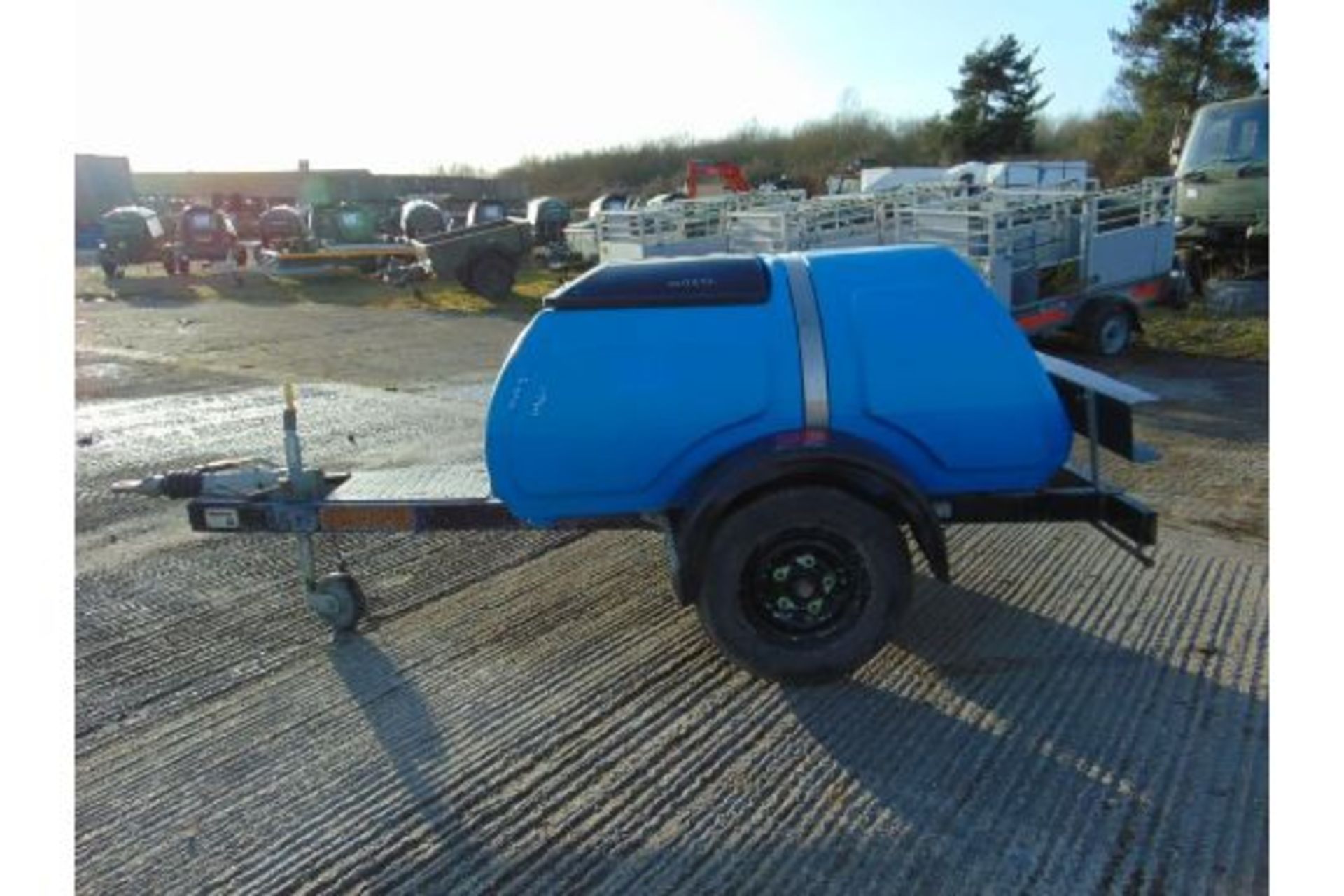 2016 BOWSER TRAILER WITH SPRAY BAR - Image 4 of 12