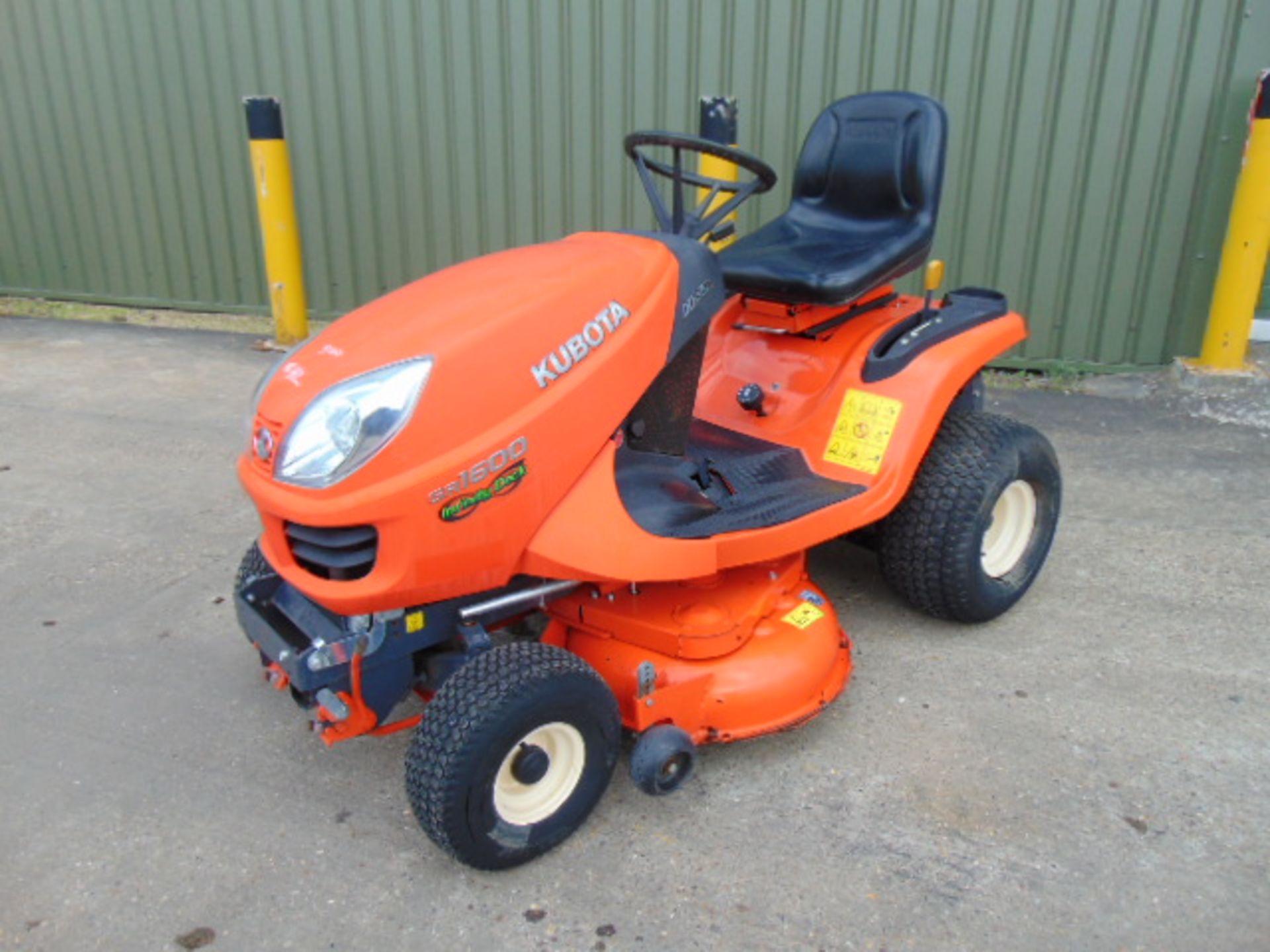 2014 Kubota GR1600 Diesel Ride On Mower ONLY 289 HOURS! - Image 2 of 21