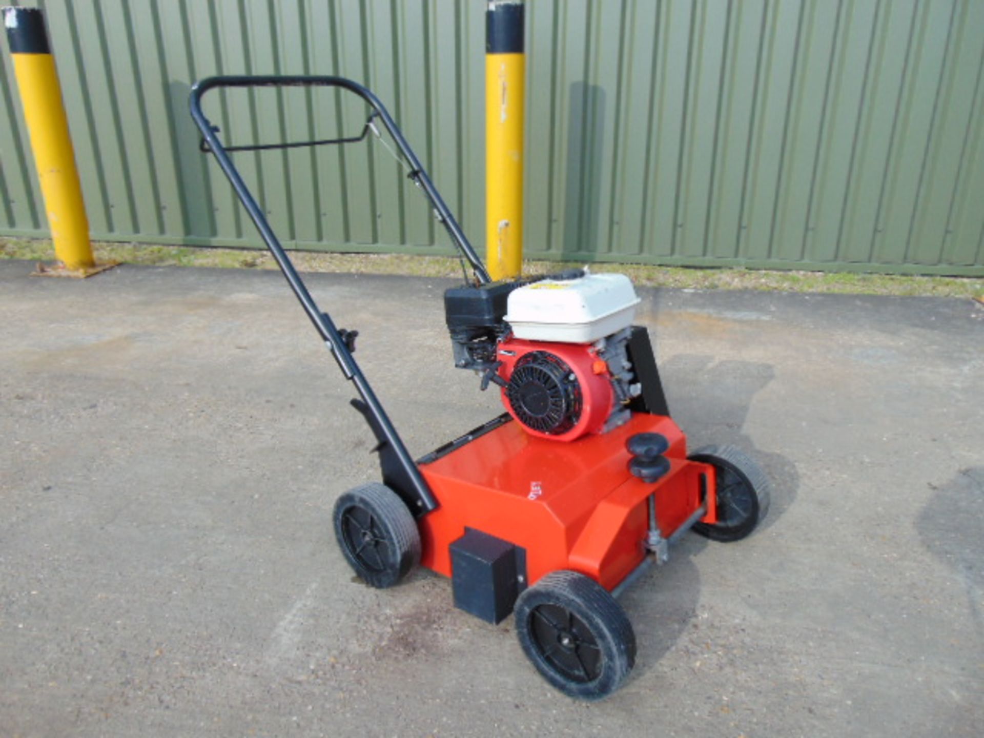 Petrol Driven Walk Behind Lawn Scarifier