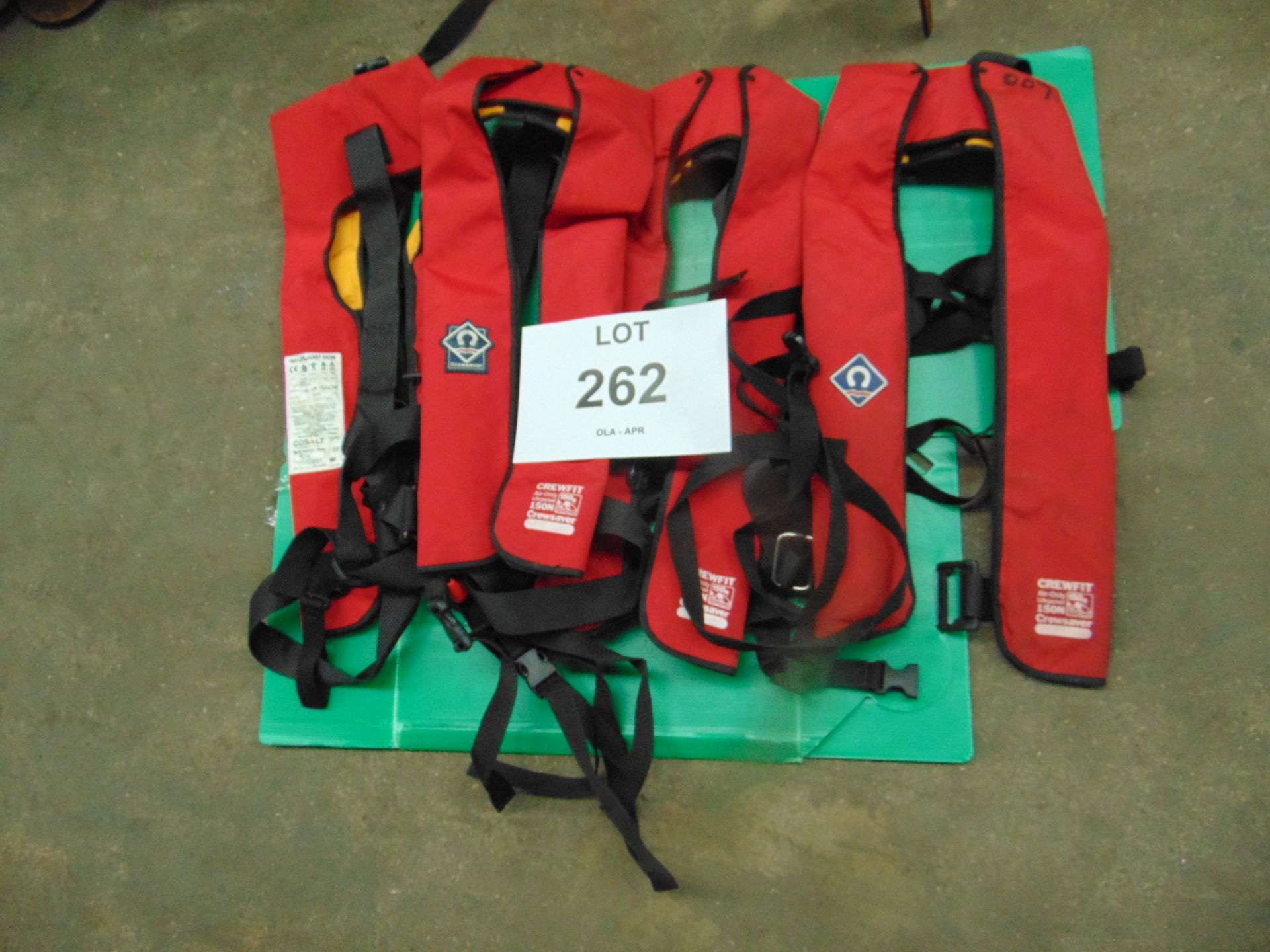 4X CREW SAVER 150N SELF INFLATING LIFE JACKETS