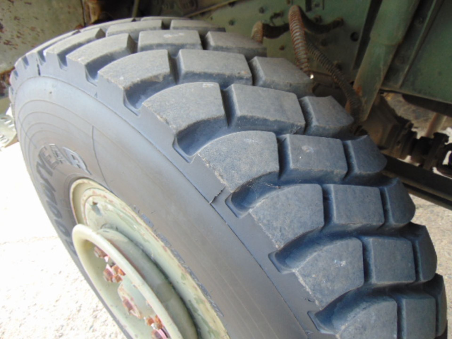 Left Hand Drive Leyland Daf 45/150 4 x 4 fitted with Hydraulic Winch ( operates Front and Rear ) - Image 23 of 25