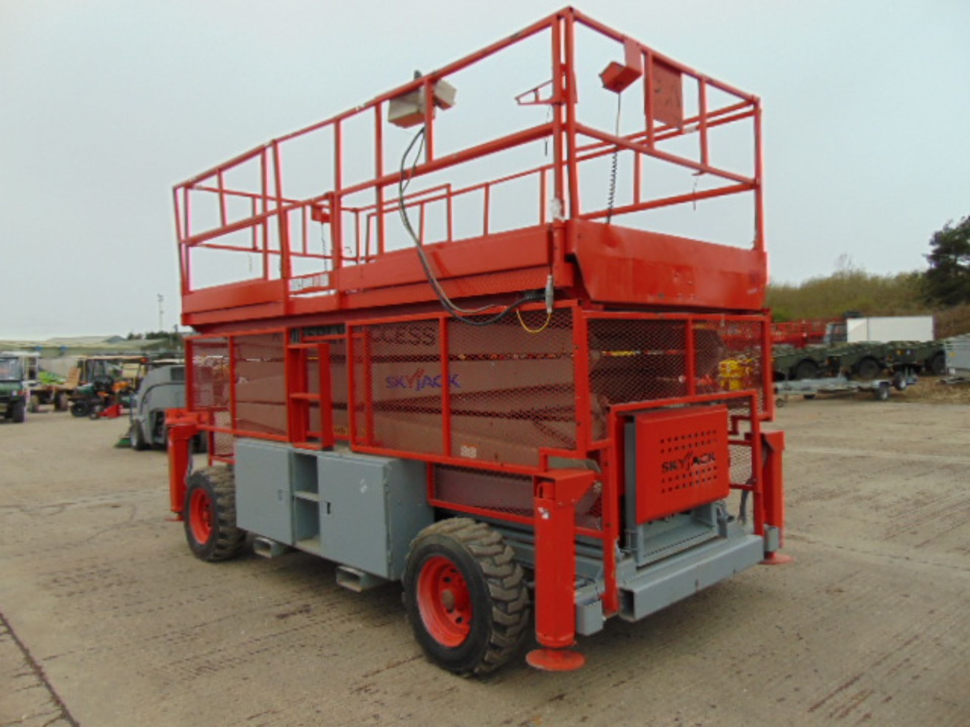 SkyJack SJ9250 Rough Terrain 17.2m Diesel Scissor Lift - Image 8 of 24