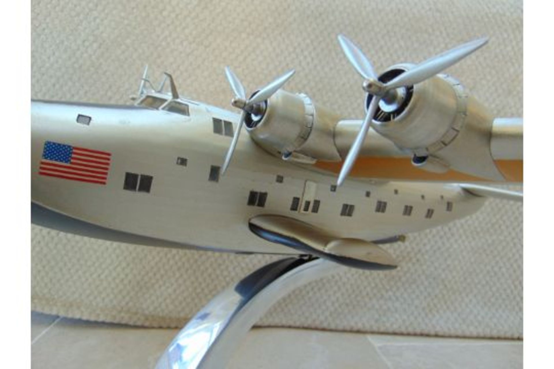 SUPERB SCALE MODEL OF THE BOEING 314 DIXIE CLIPPER - Image 11 of 24