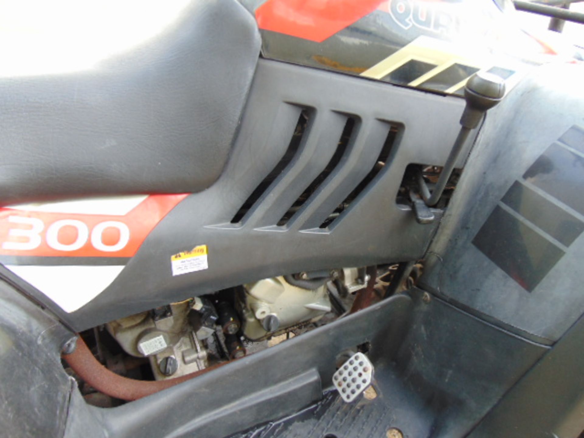 Quadzilla 300 4WD Quad Bike - Image 10 of 13