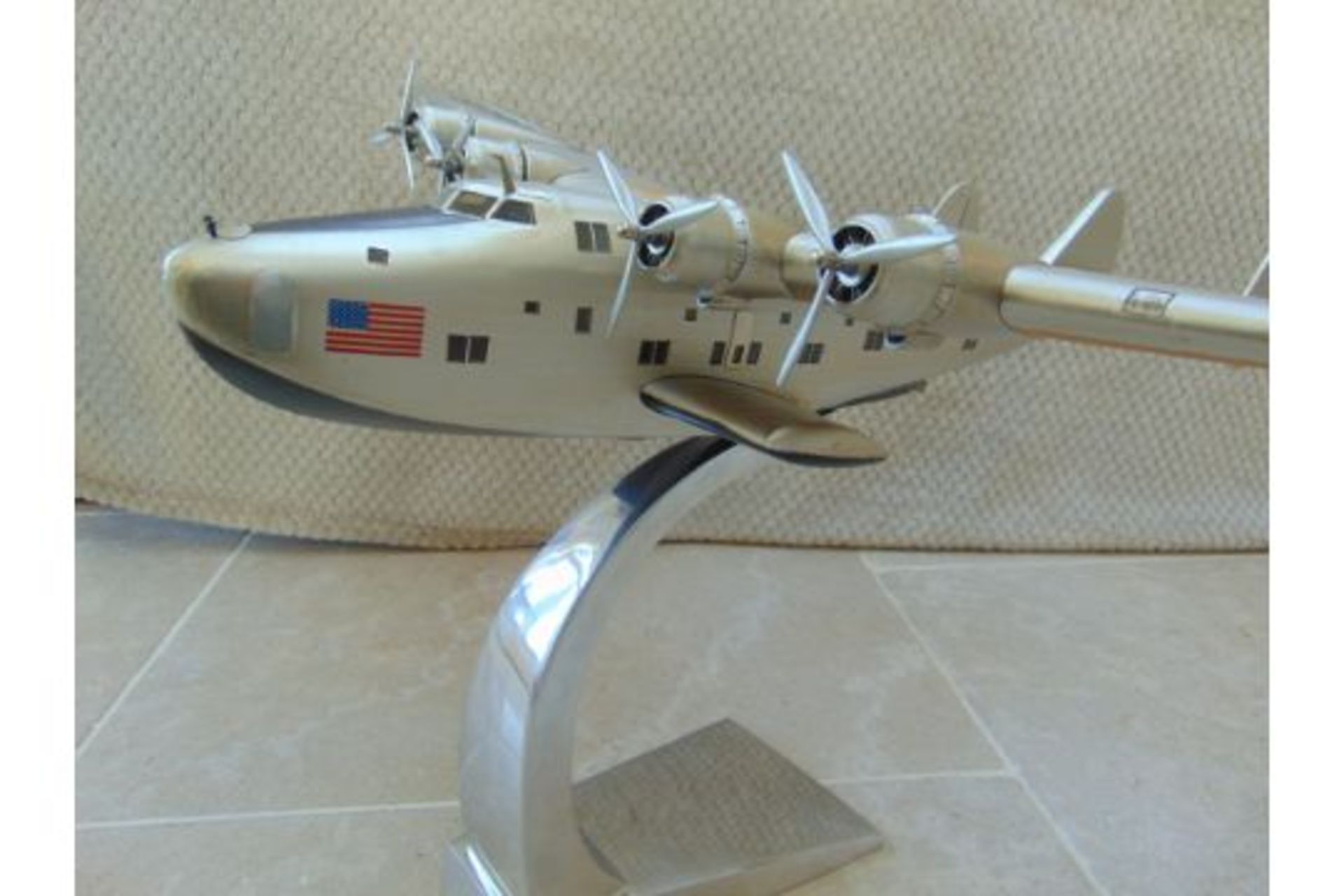 SUPERB SCALE MODEL OF THE BOEING 314 DIXIE CLIPPER - Image 9 of 24