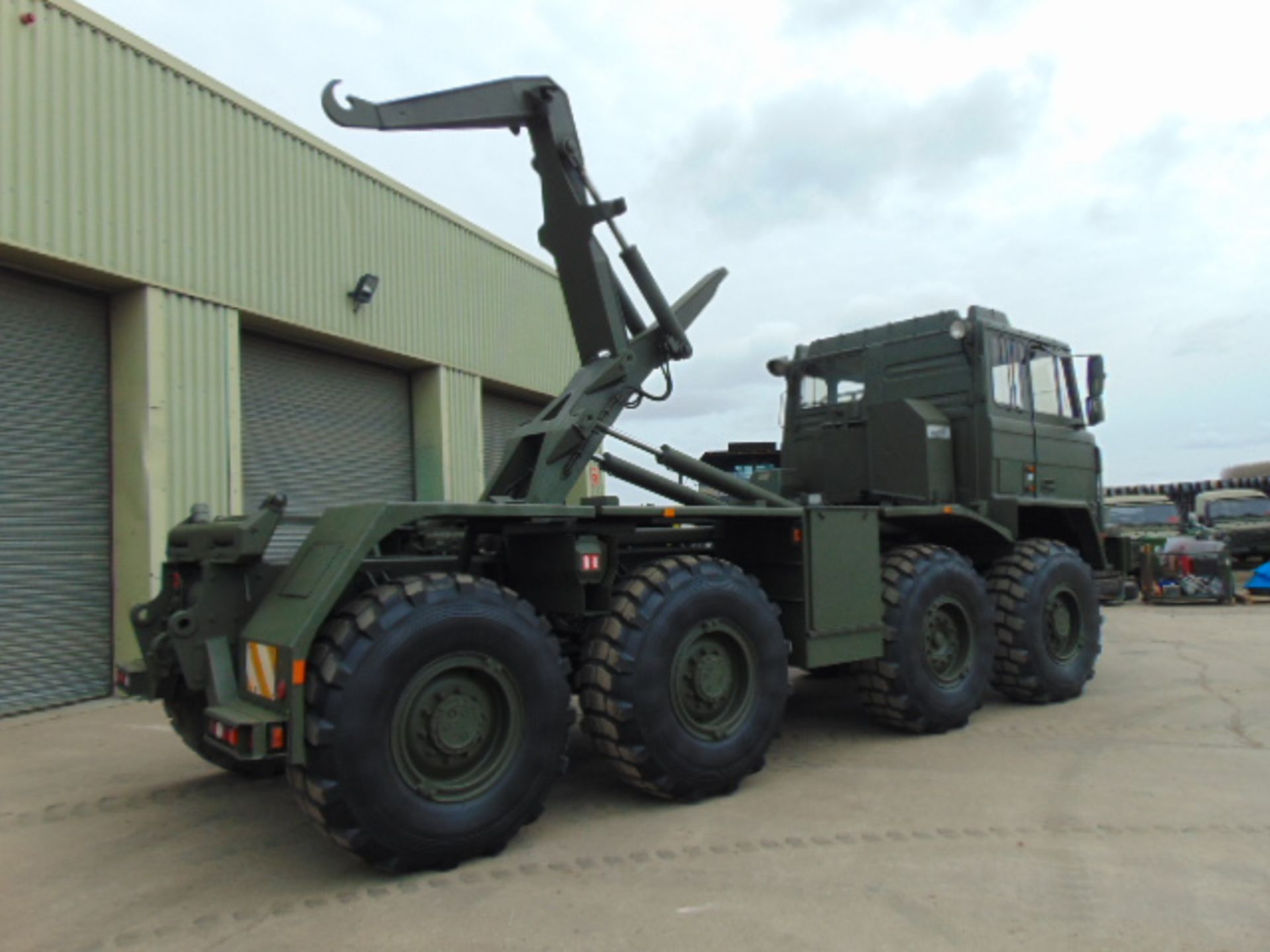 Foden 8x6 DROPS LHD Hook Loader 47,000 Kms only Ex Reserve - Image 12 of 39