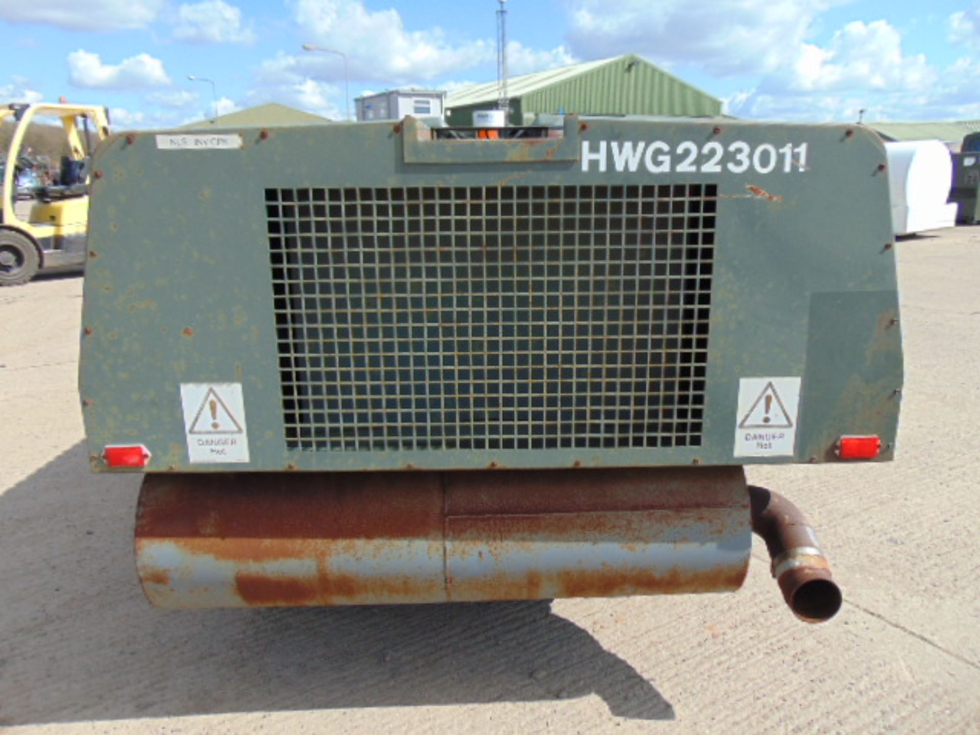 ADE Twin Axle 60 KVA 48KW Aircraft Ground Power Unit c/w Cummins Engine - Image 7 of 22