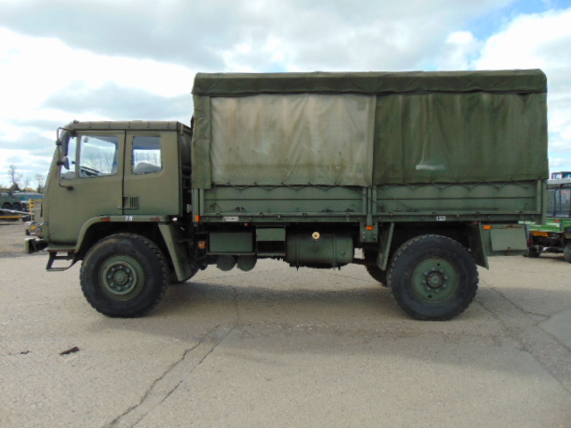 Left Hand Drive Leyland Daf 45/150 4 x 4 fitted with Hydraulic Winch ( operates Front and Rear ) - Image 4 of 24