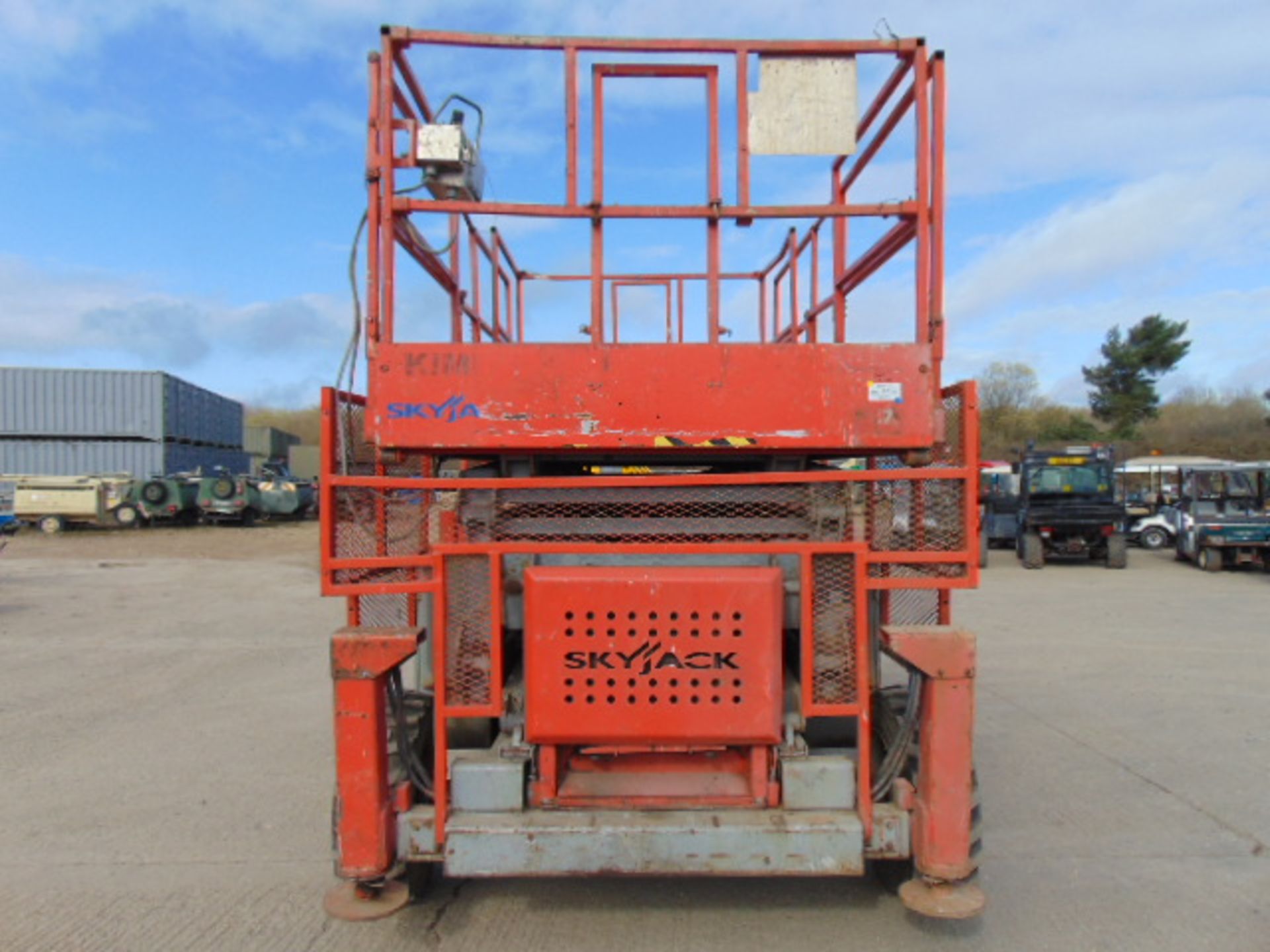 SkyJack SJ8841 Rough Terrain 14.5m Diesel Scissor Lift - Image 6 of 26