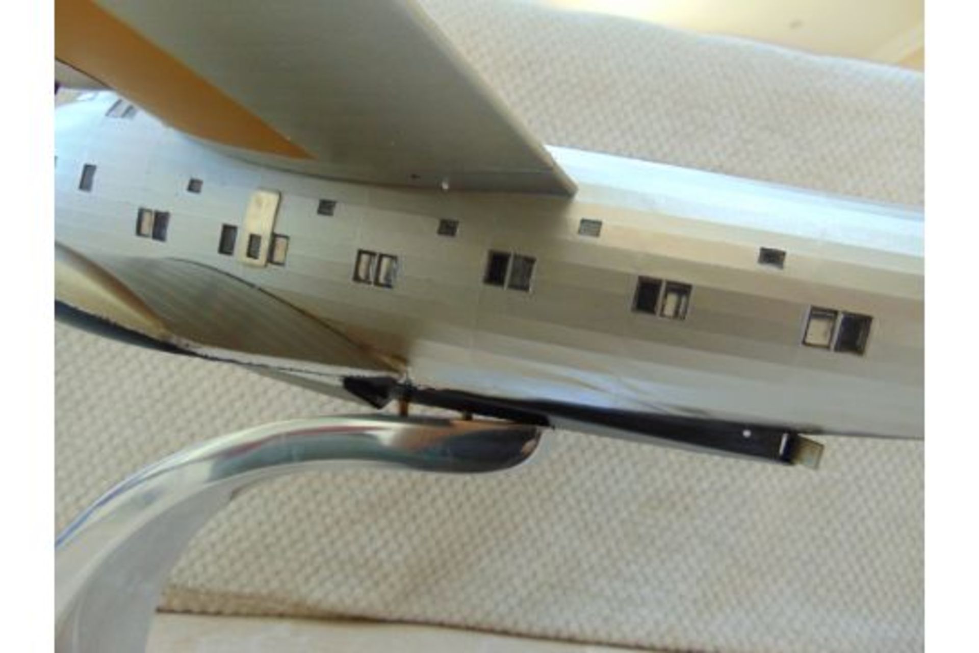 SUPERB SCALE MODEL OF THE BOEING 314 DIXIE CLIPPER - Image 13 of 24