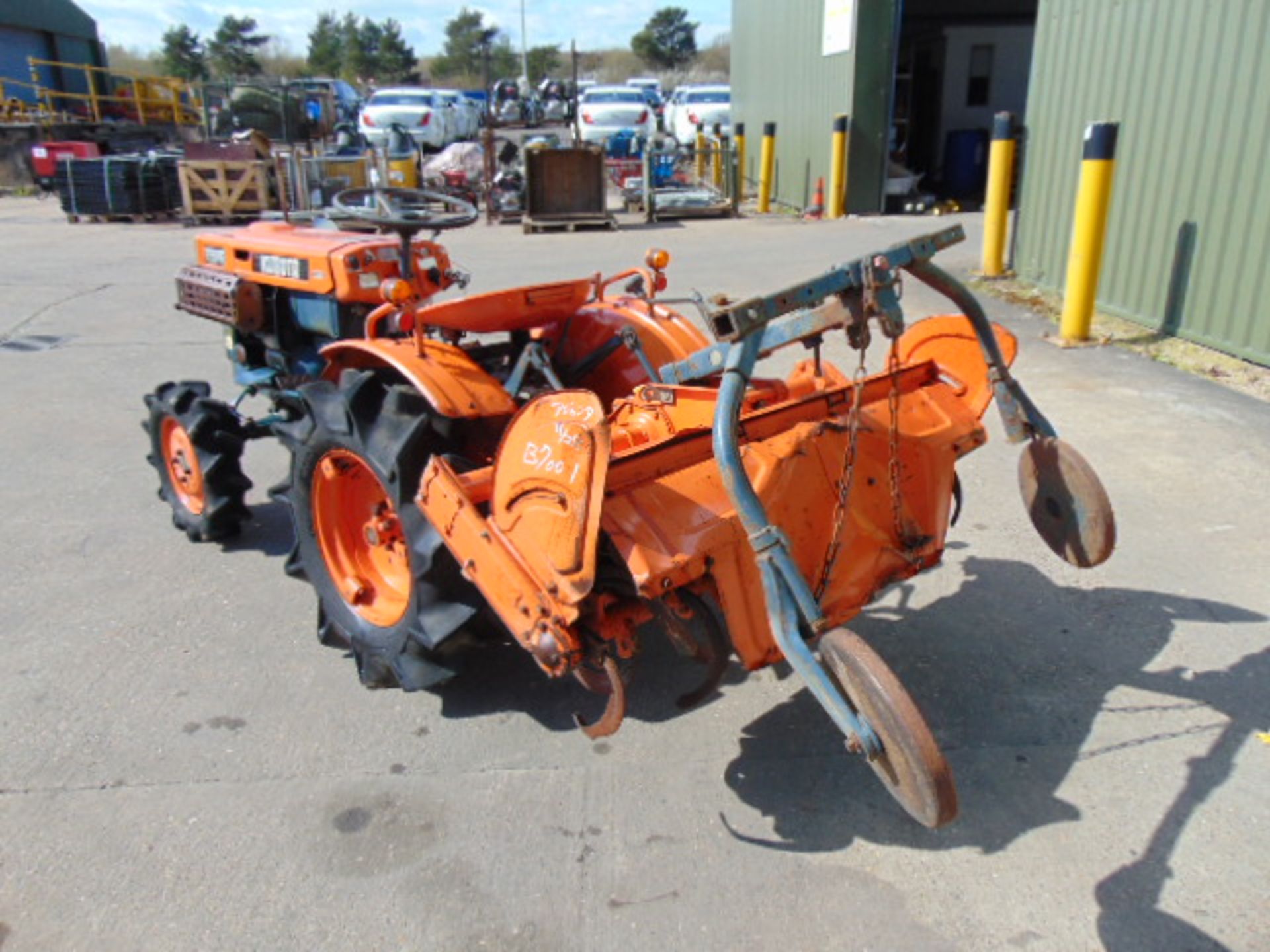 Kubota B7000 4x4 Compact Tractor c/w Rotavator - Image 6 of 19