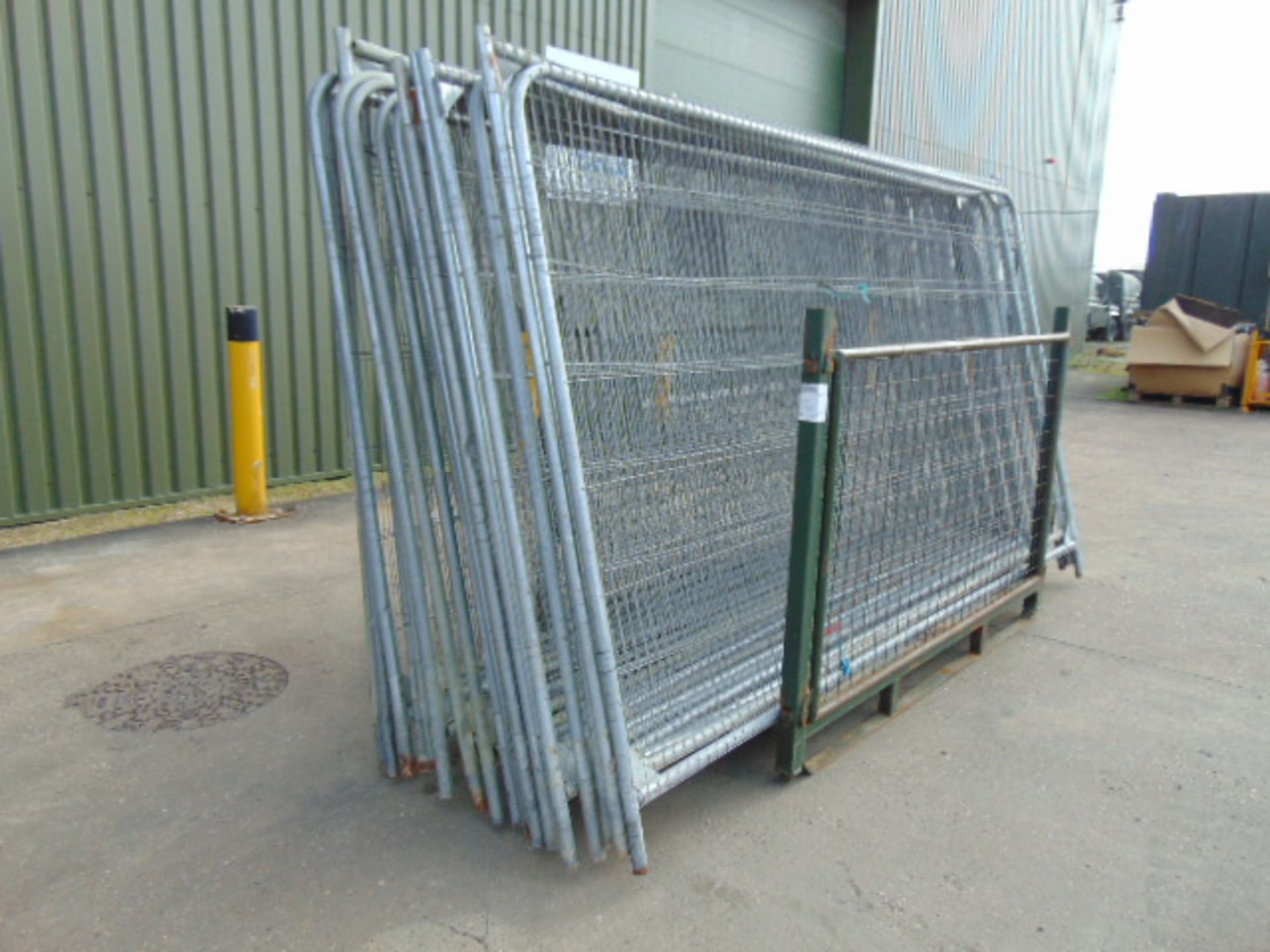 18 x Heras Style Fencing Panels 3.5m x 2m galvanized c/w with feet - Image 2 of 3