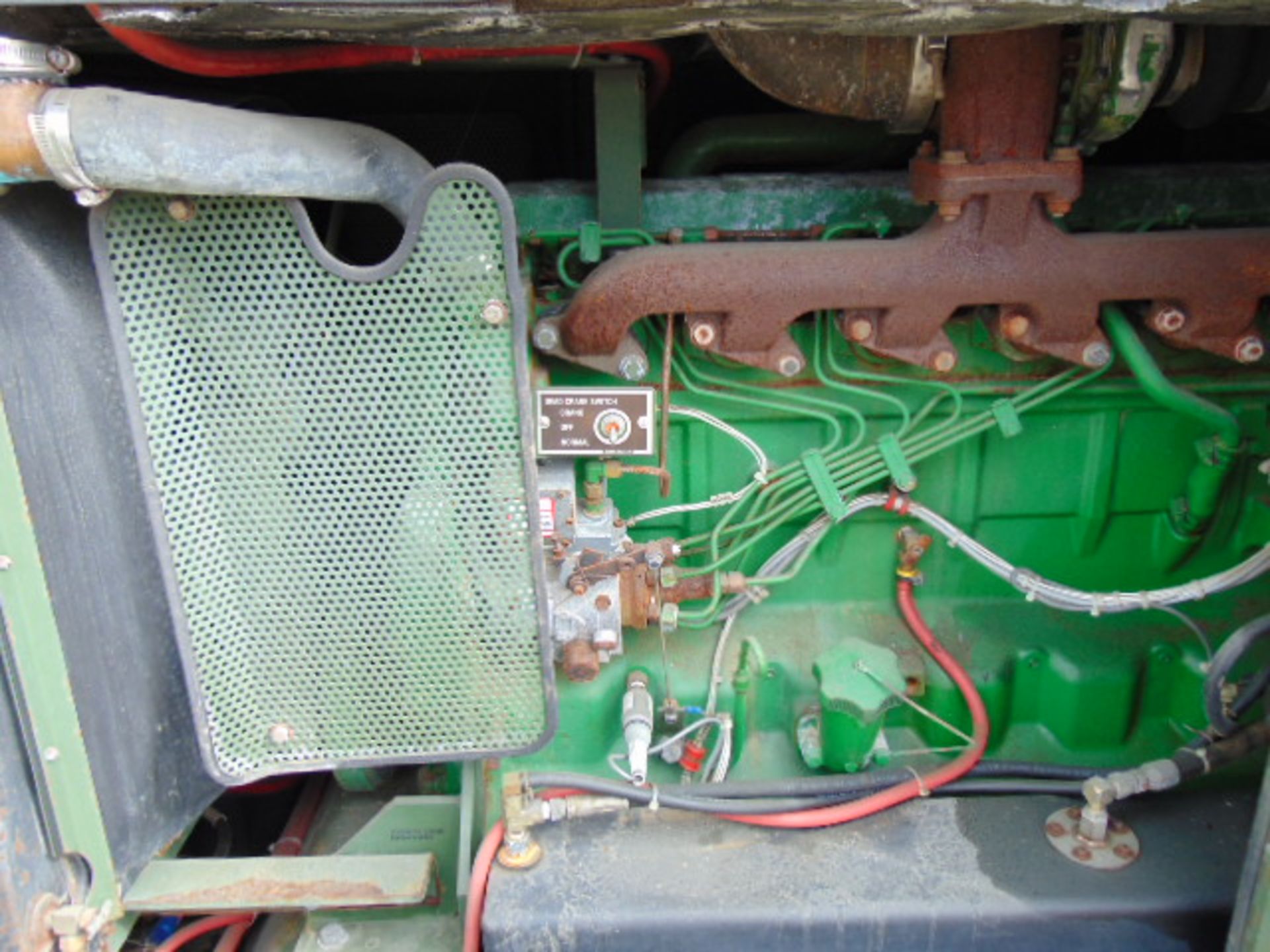 MEP-806B John Deere Diesel Powered 3 phase 75KVA 60KW-50/60HZ Generator ONLY 2 HOURS! - Image 8 of 18