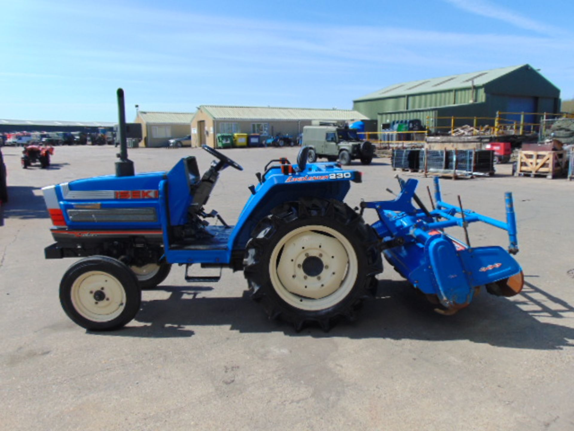 Iseki 230 Compact Tractor c/w Rotavator ONLY 527 HOURS! - Image 4 of 21