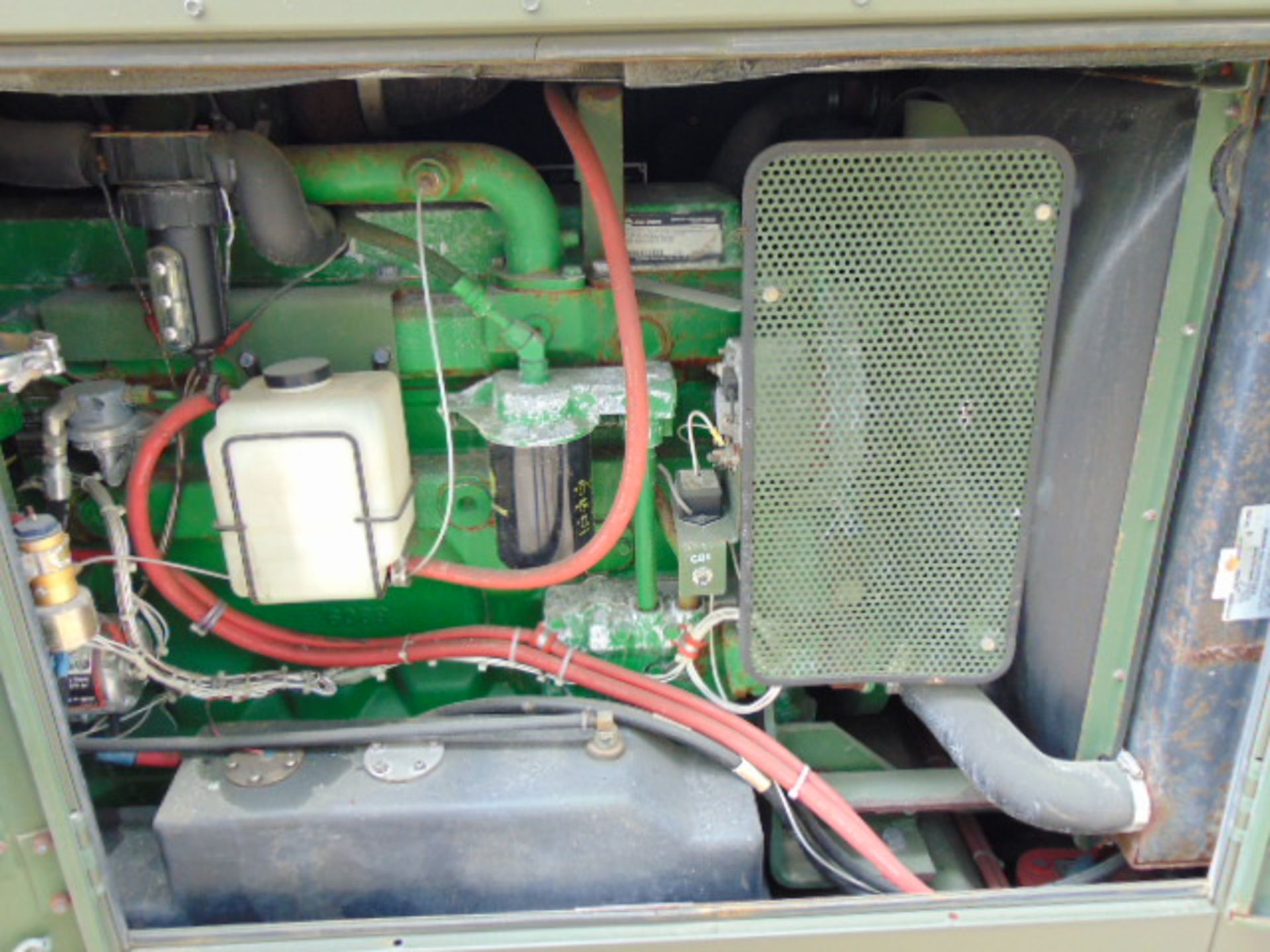 MEP-806B John Deere Diesel Powered 3 phase 75KVA 60KW-50/60HZ Generator ONLY 2 HOURS! - Image 12 of 18