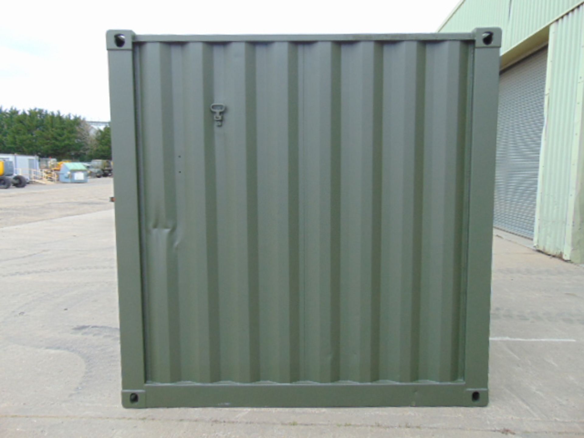 Ex Reserve Demountable Secure Workshop/Office Unit C/W Twist Locks, Air Con, Work Stations etc - Image 4 of 25