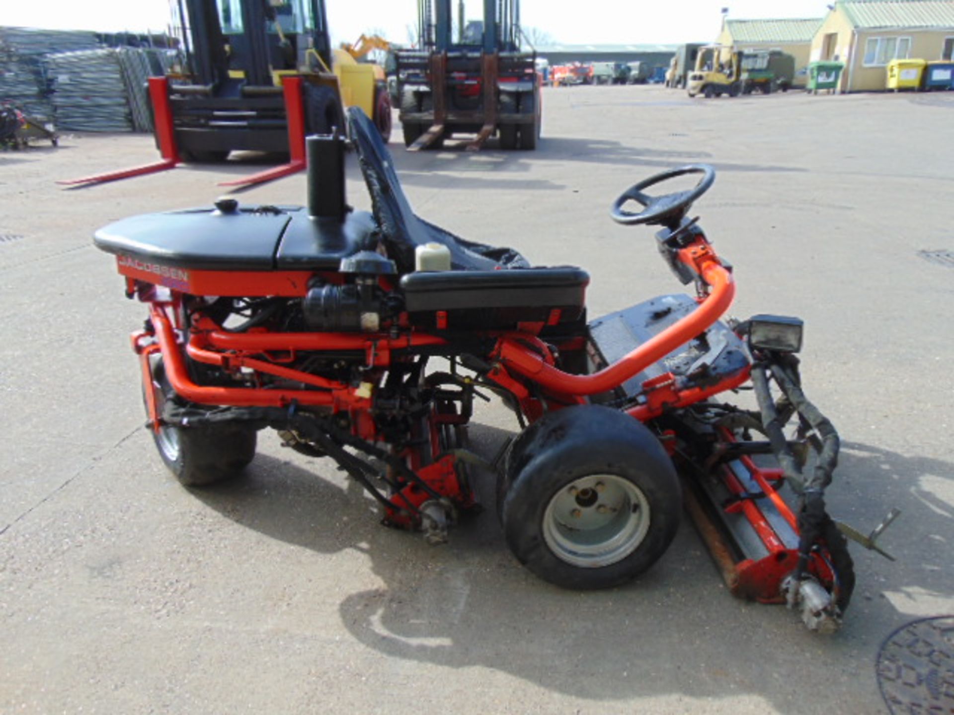 Jacobsen Greensplex Kubota Diesel 3 Gang Cylinder Mower ONLY 2,554 HOURS! - Image 4 of 15