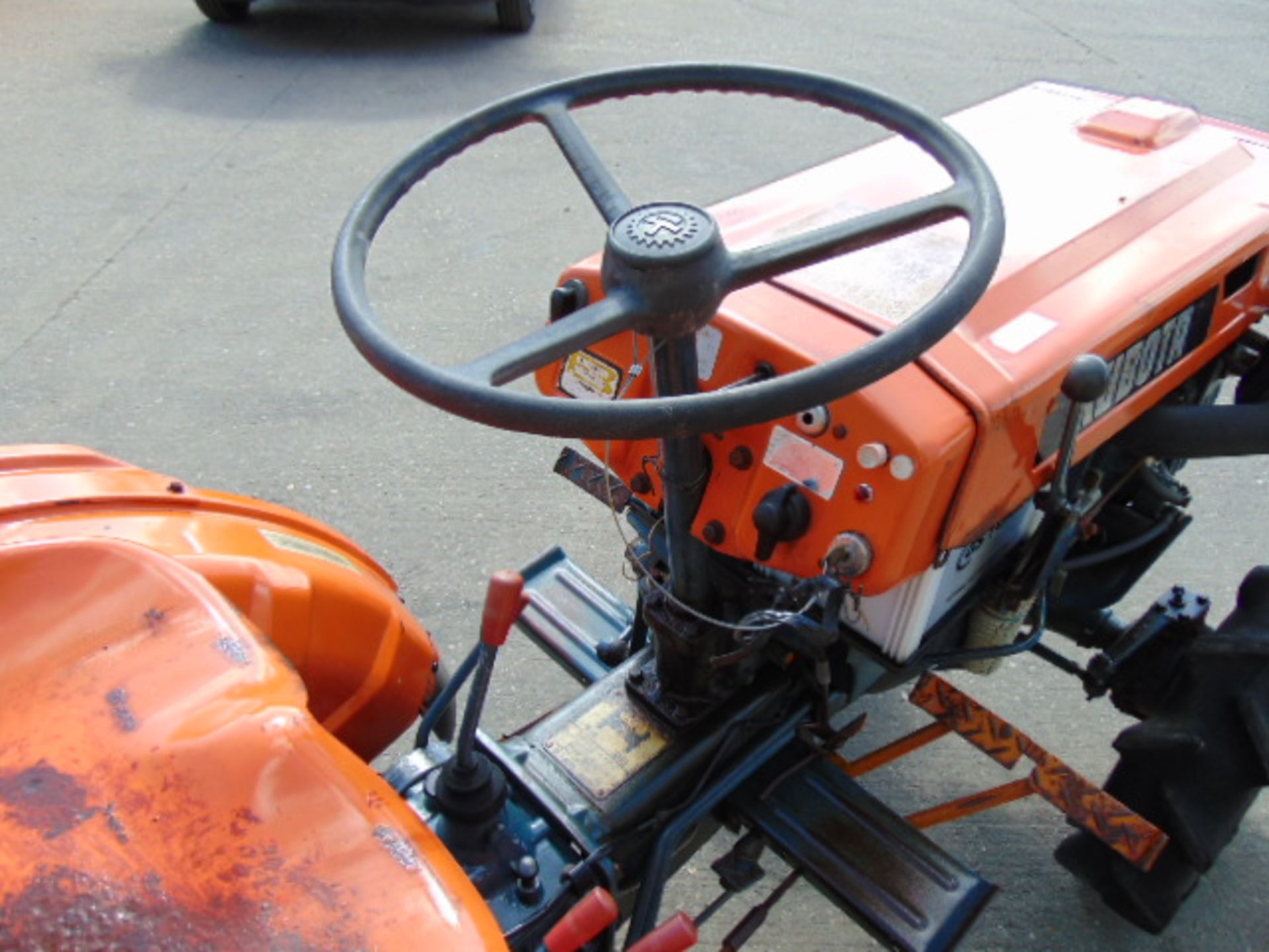 Kubota B7000 4x4 Compact Tractor c/w Rotavator - Image 11 of 19