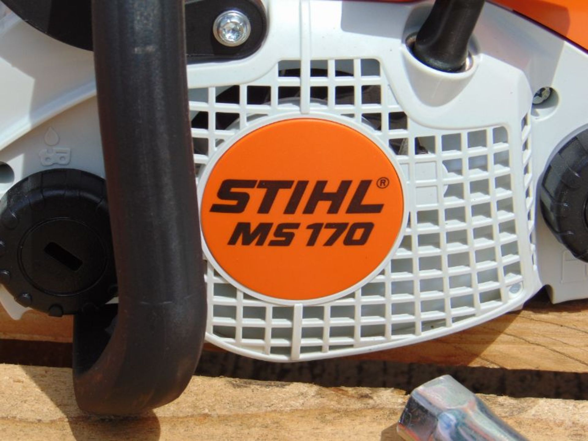 UNISSUED Stihl Petrol MS170 Chainsaw - Image 3 of 8