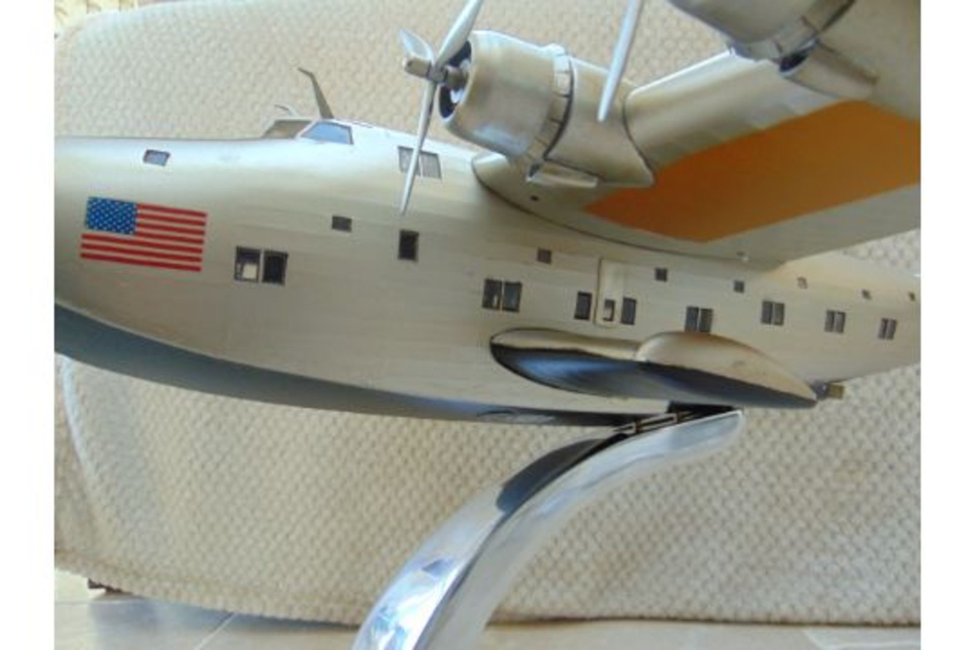 SUPERB SCALE MODEL OF THE BOEING 314 DIXIE CLIPPER - Image 10 of 24