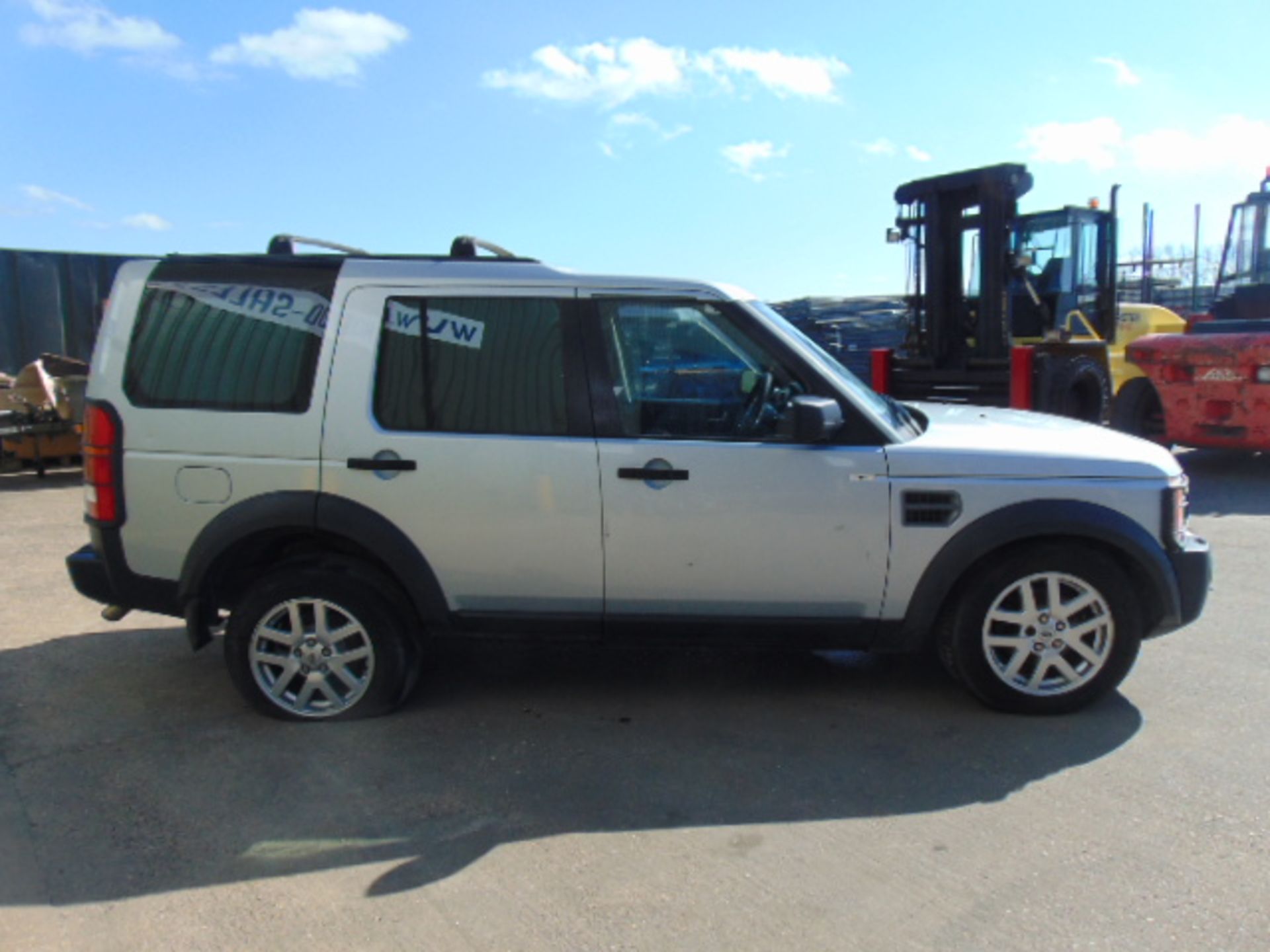 2007 Land Rover Discovery 3 TDV6 S 5d Manual Commercial - Image 4 of 24