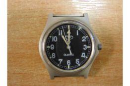 ULTRA RARE CWC 0552 ROYAL NAVY/MARINES ISSUE SERVICE WATCH DATED 1990 GULF WAR - UNISSUED