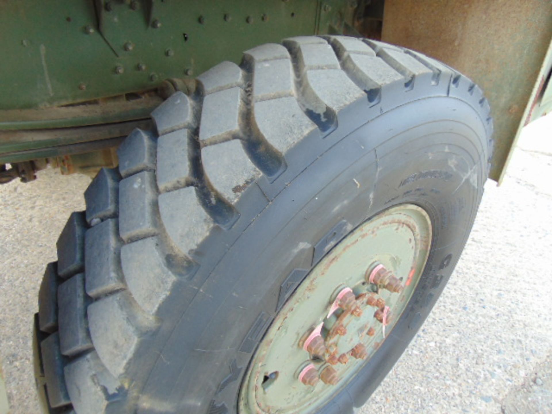 Left Hand Drive Leyland Daf 45/150 4 x 4 fitted with Hydraulic Winch ( operates Front and Rear ) - Image 21 of 25