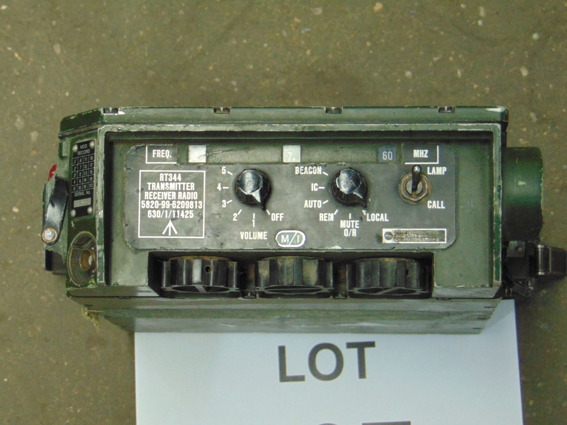 RT 344 GROUND TO AIR TRANSMITTER RECIEVER V.H.F. - Image 3 of 3