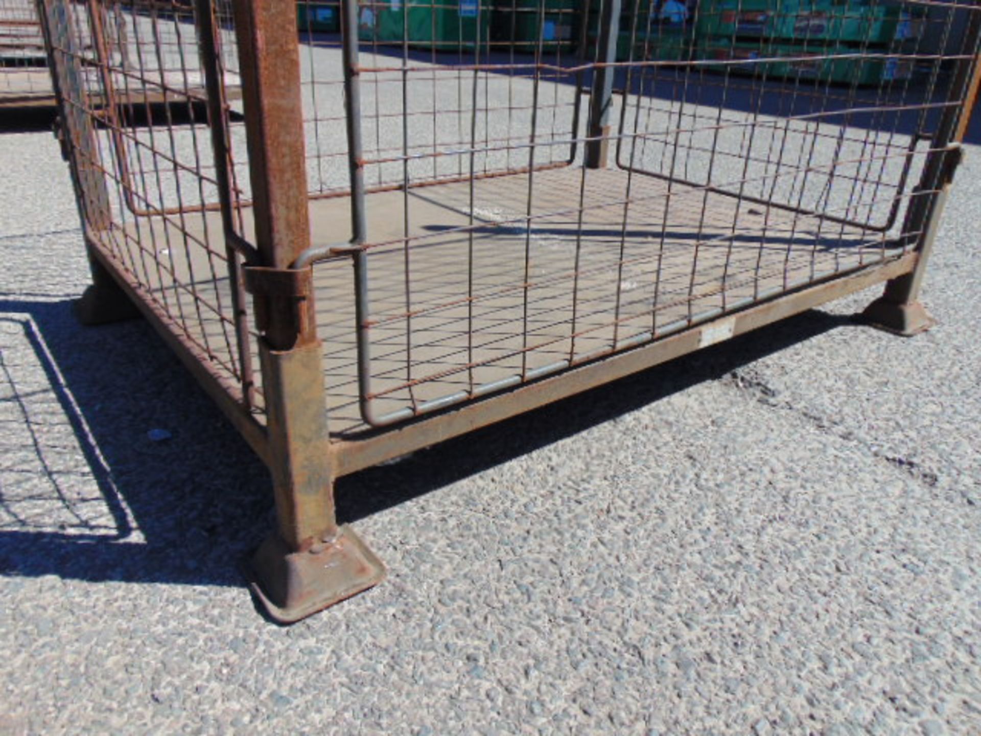 Steel Stacking Stillage with removeable sides and corner posts - Image 3 of 3