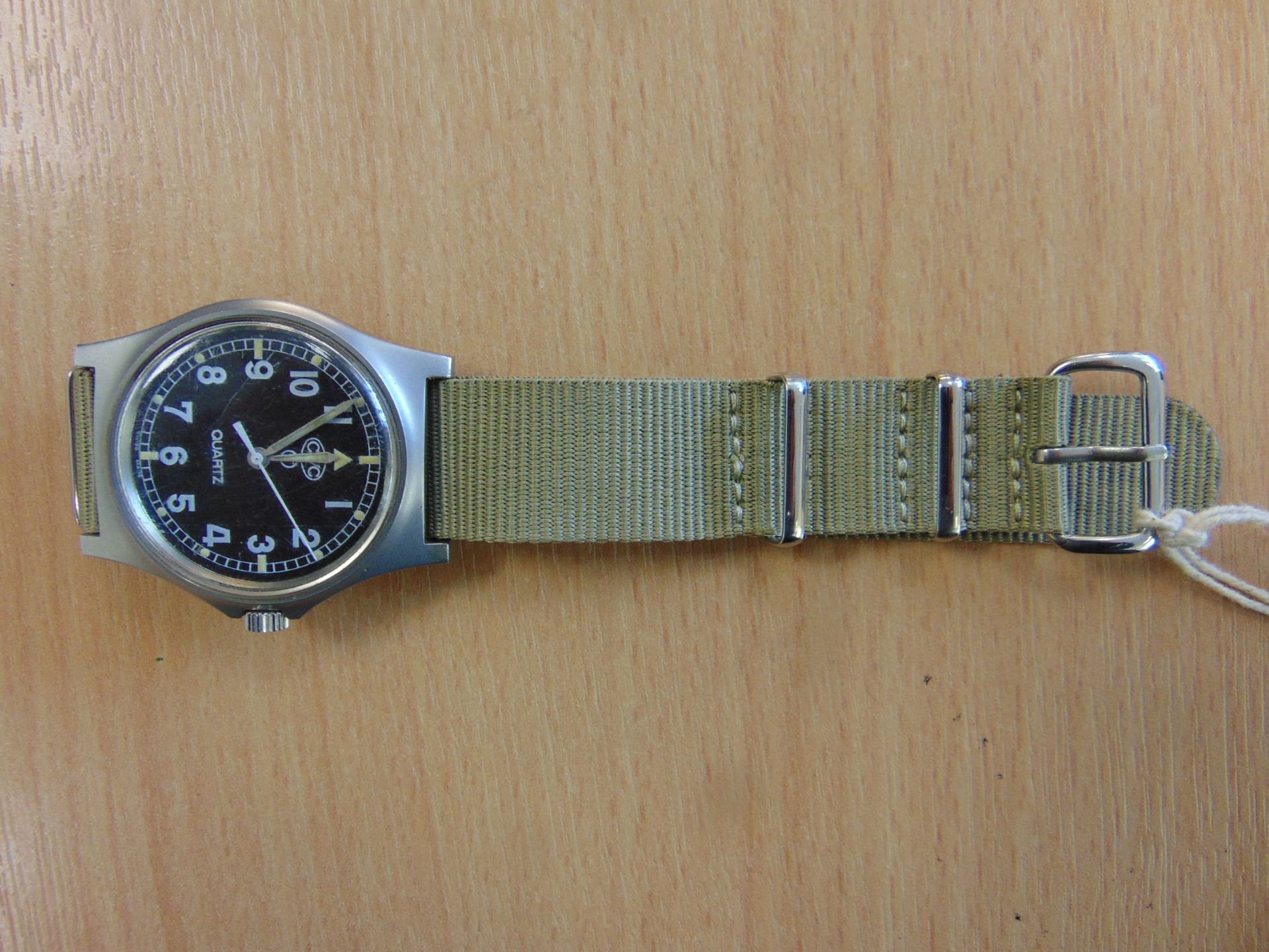 VERY NICE CWC W10 SERVICE WATCH WATER PROOF TO 5 ATM NATO MARKED DATED 2006 - Image 3 of 12