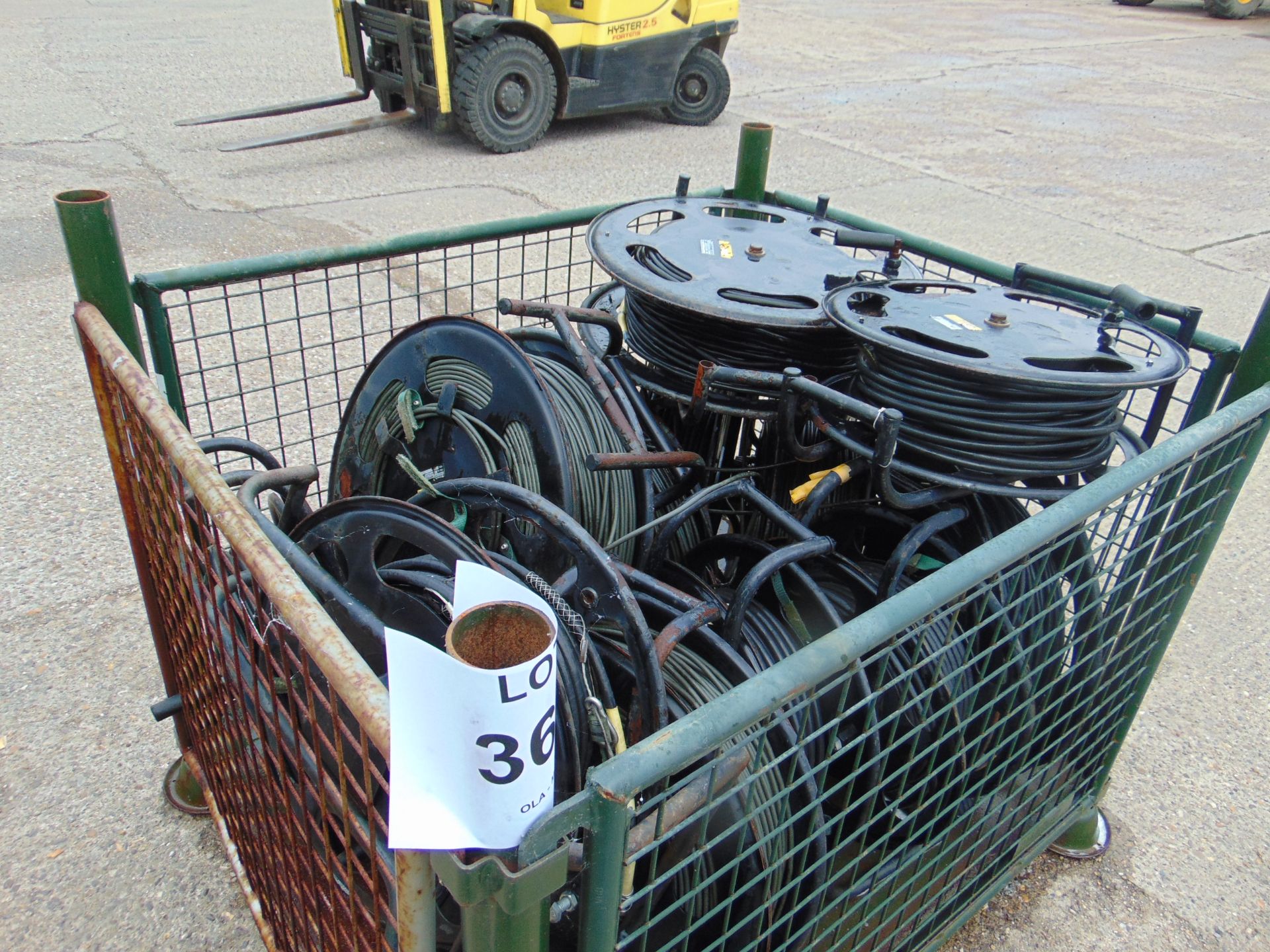 12X CABLE AND REELS