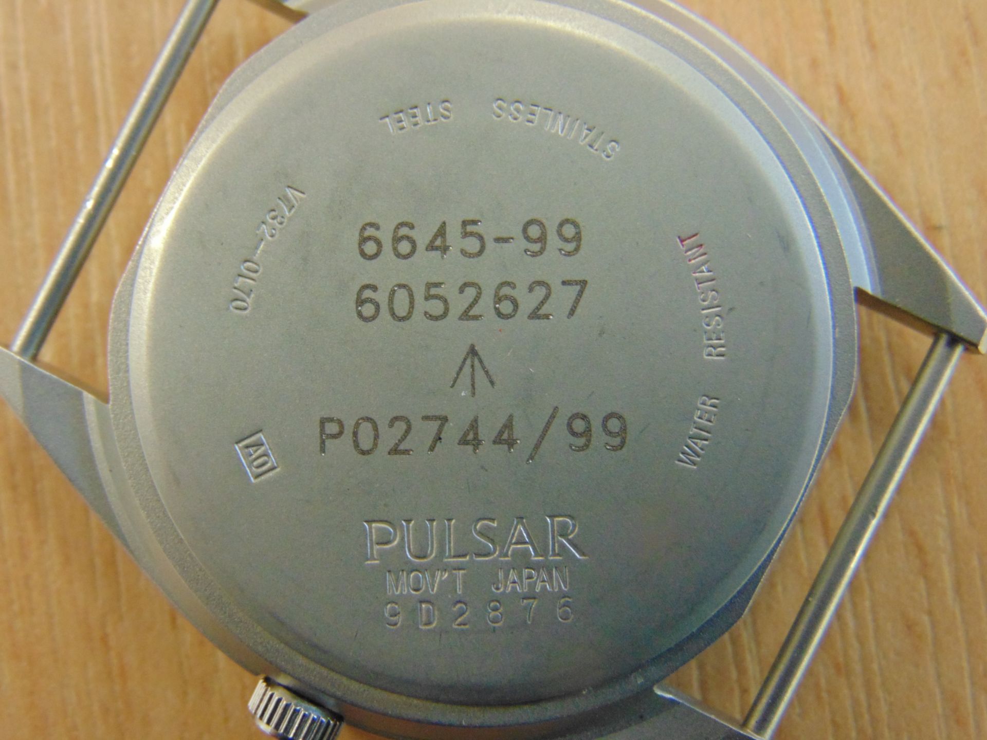 UNISSUED PULSAR W10 SERVICE WATCH NATO MARKED DATED 1999 ORIGINAL STRAP AND NEW BATTERY - Image 9 of 12