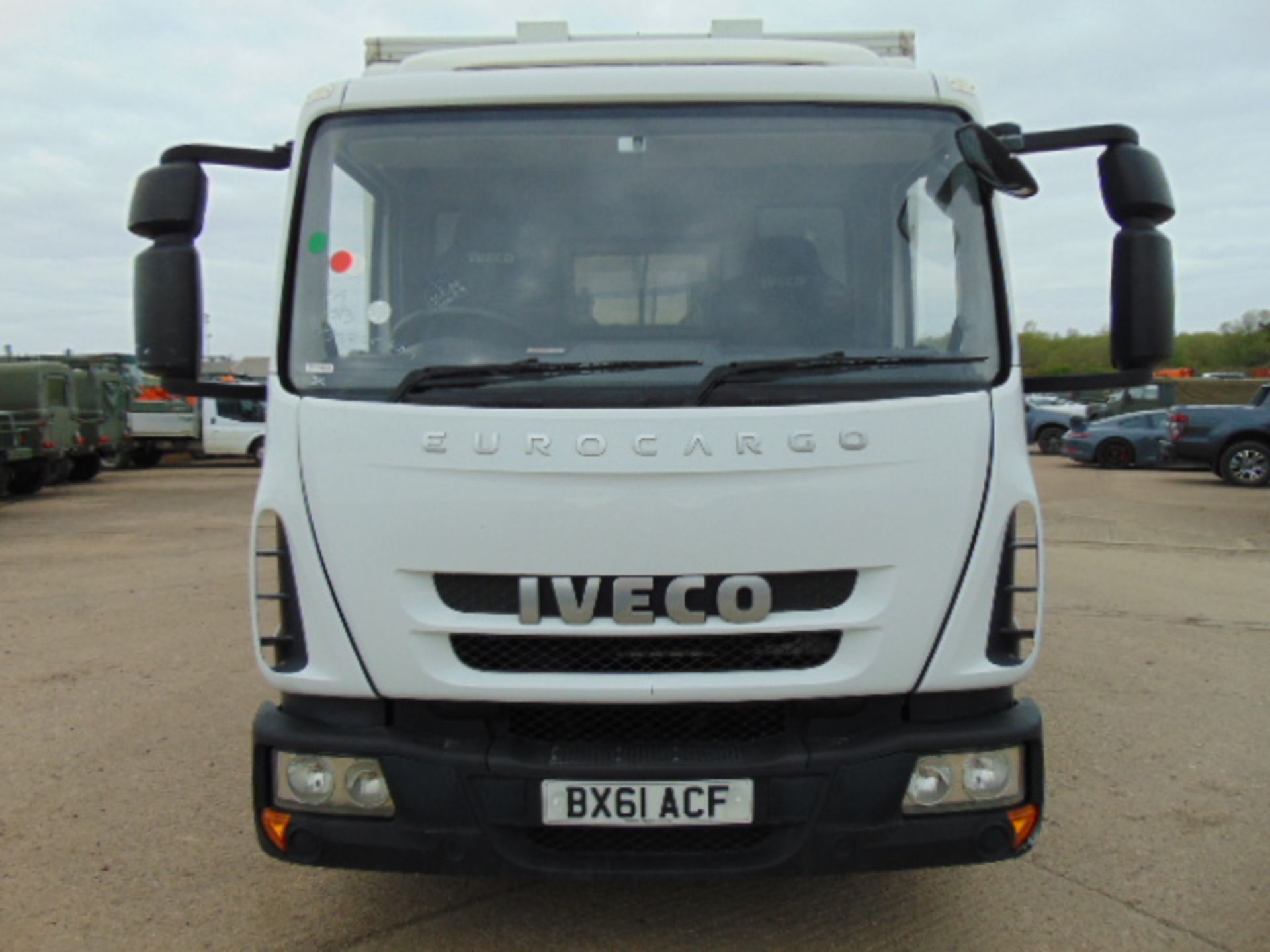 2011 Iveco Eurocargo 100E18 Day Cab Box Van 4x2 3.9L Diesel - Prison/Secure Transport Vehicle - Bild 2 aus 24