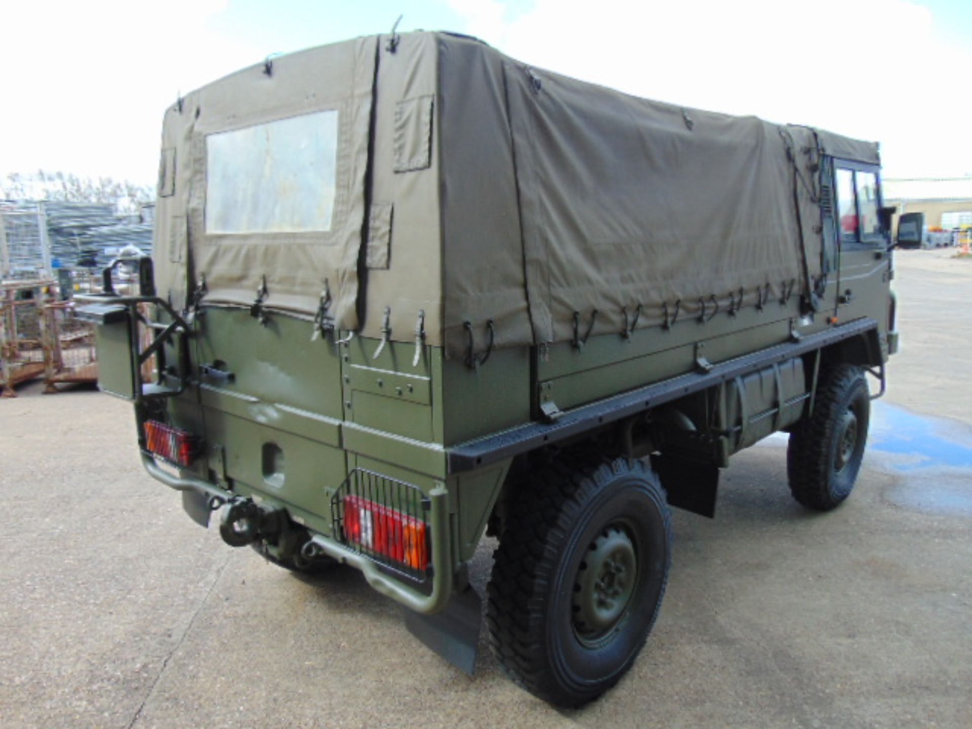 Pinzgauer 716 4X4 Soft Top - Image 8 of 29