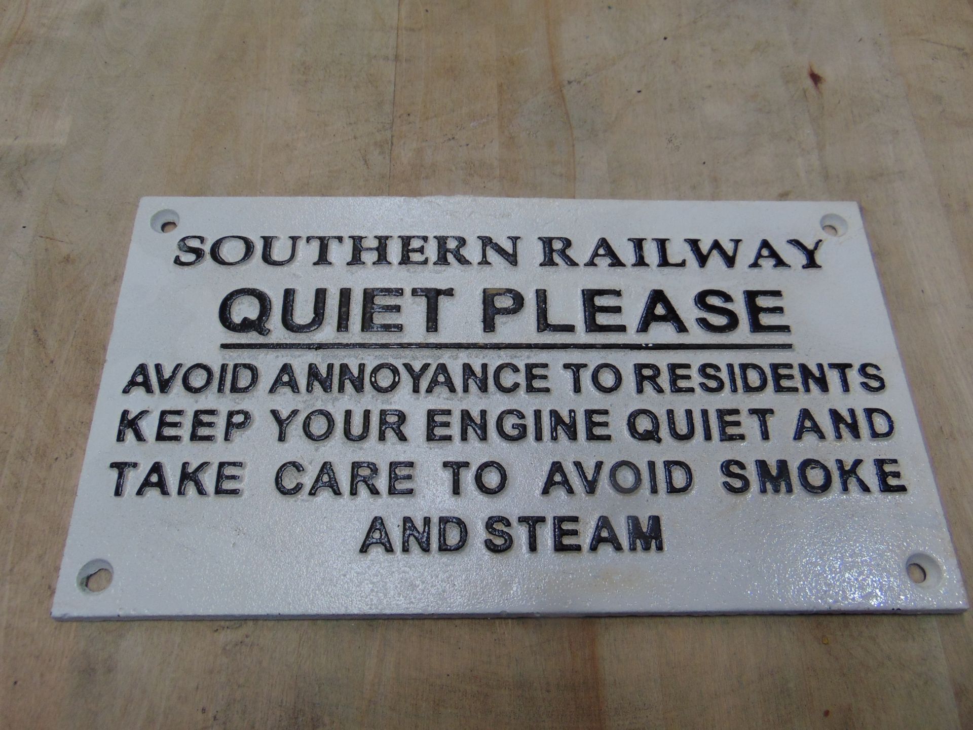 SOUTHERN RAILWAY CAST IRON SIGN