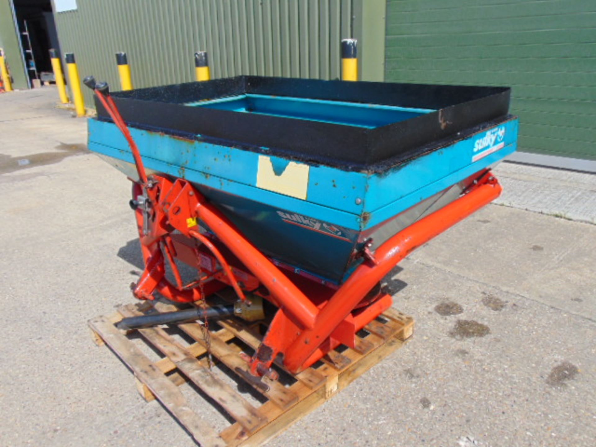 Sulky DR650 Twin Disc 650kg Fertiliser Spreader - Image 3 of 11