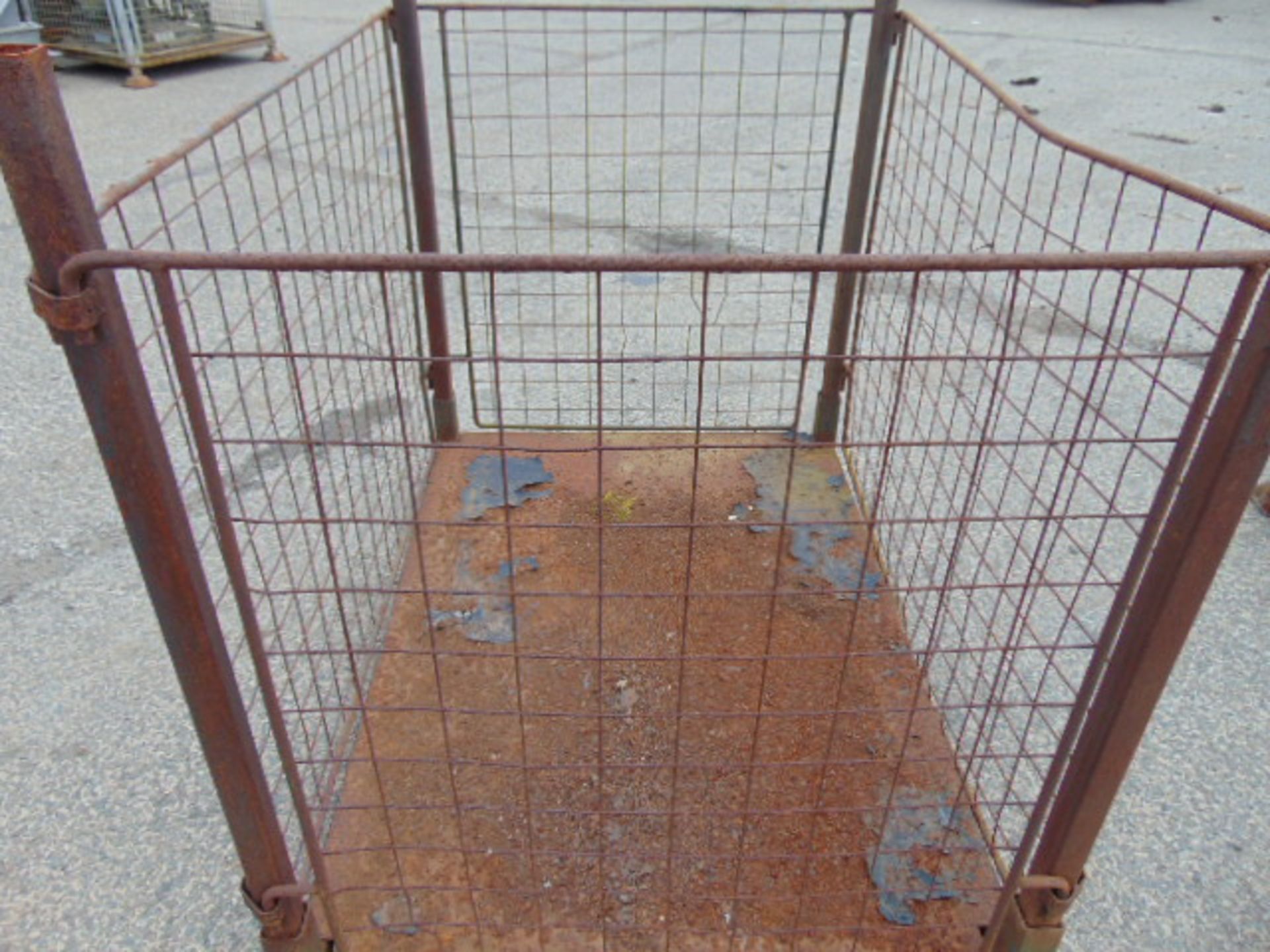 Steel Stacking Stillage with removeable sides and corner posts - Image 2 of 3