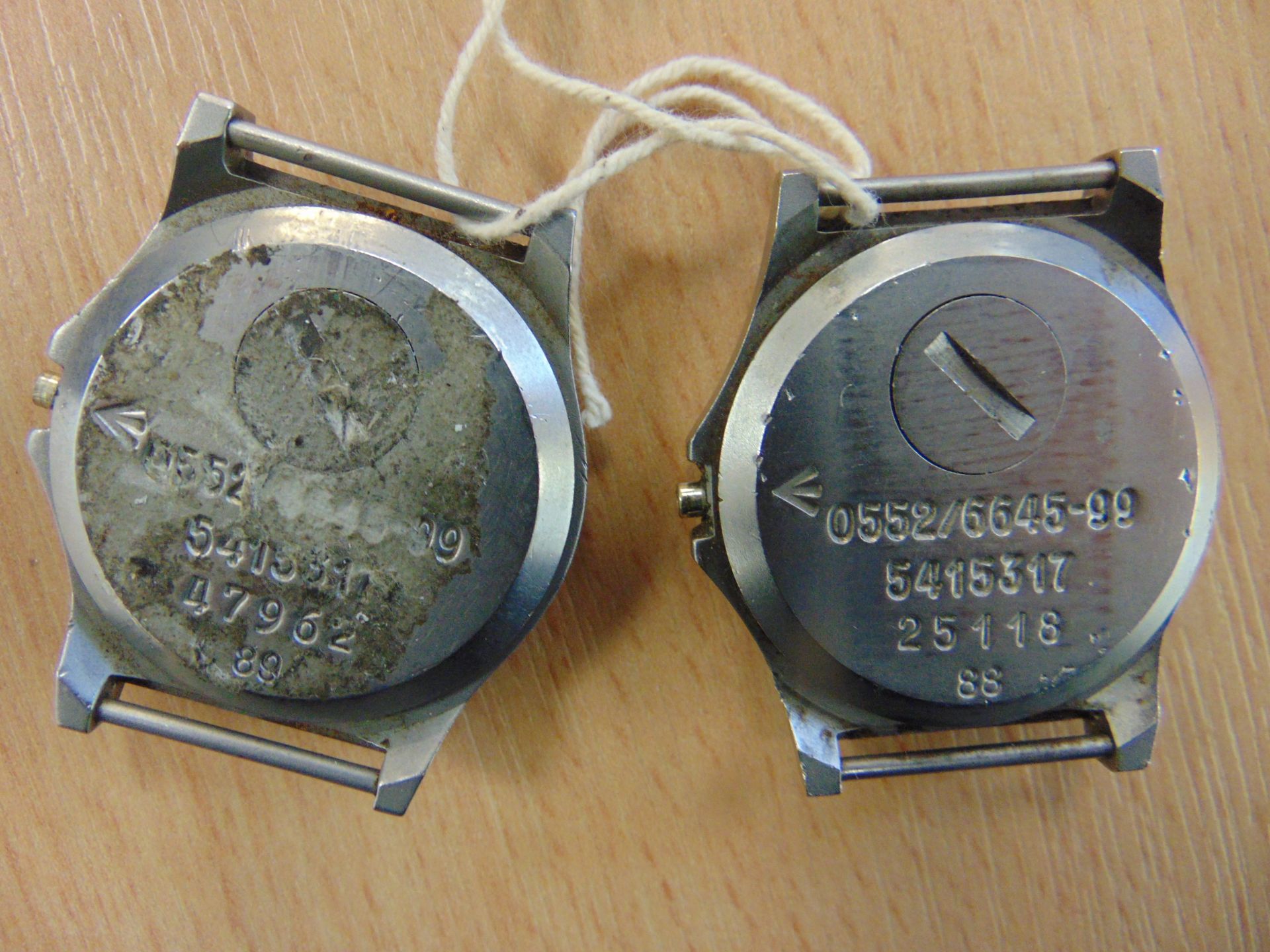 2X CWC 0552 ROYAL MARINES ISSUE SERVICE WATCHES NATO MARKED DATE: 1988/89 - SPARES/ REPAIR - Image 7 of 9