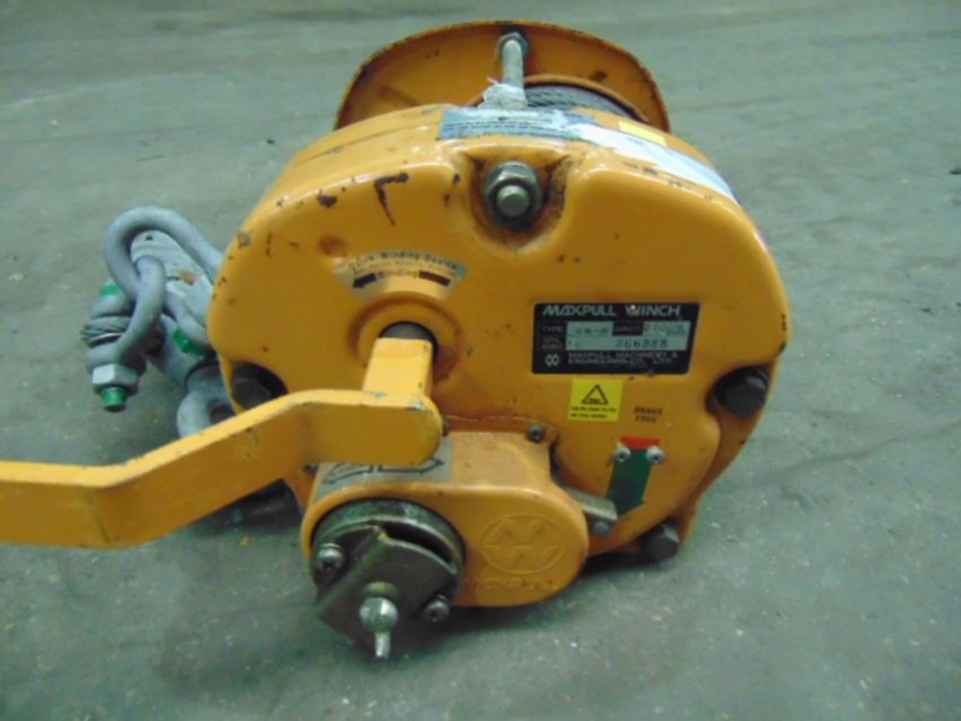 Maxpull GM 20 Handwinch c/w Wire Rope, Pulleys, D Shackles & Handle - Image 4 of 5