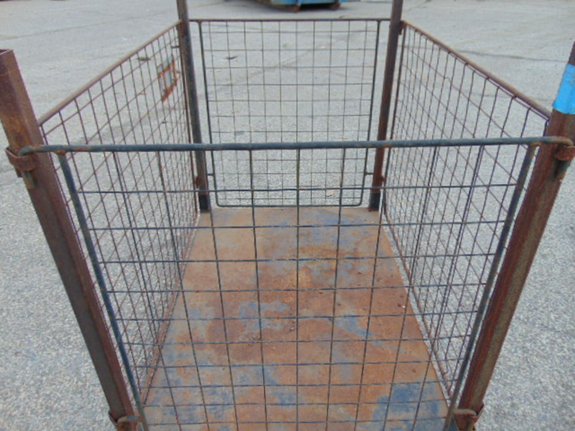 Steel Stacking Stillage with removeable sides and corner posts - Image 2 of 3