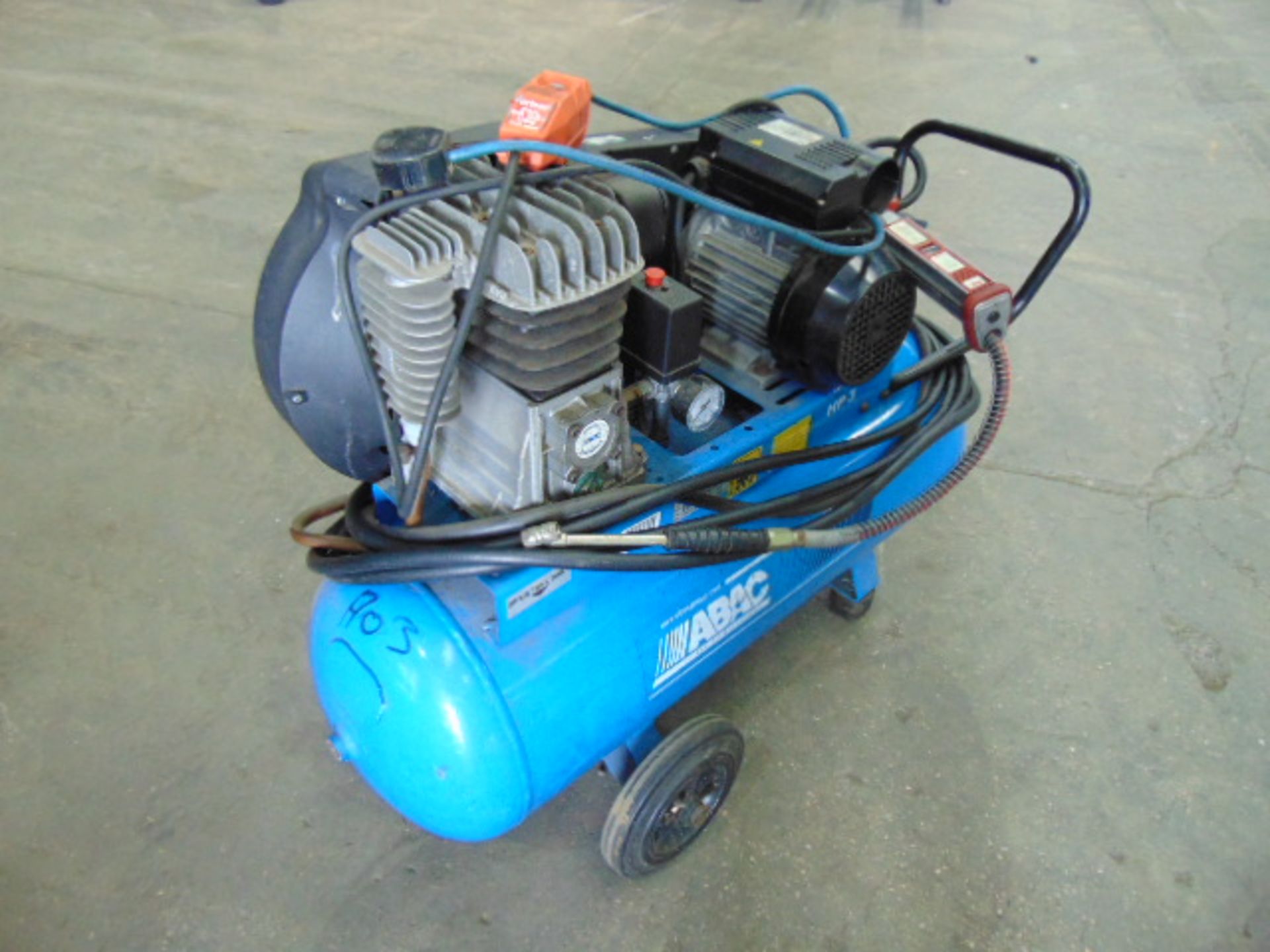 ABAC B 2800B-60 cm 3 V240 Kompex Mobile Air Compressor - Image 3 of 8